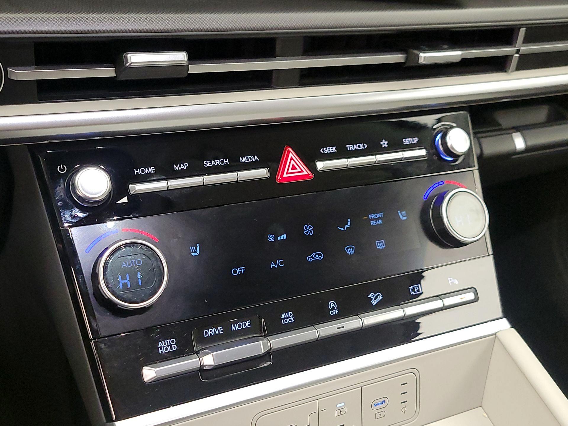 Thumbnail: 2025 Hyundai Santa Fe - 16