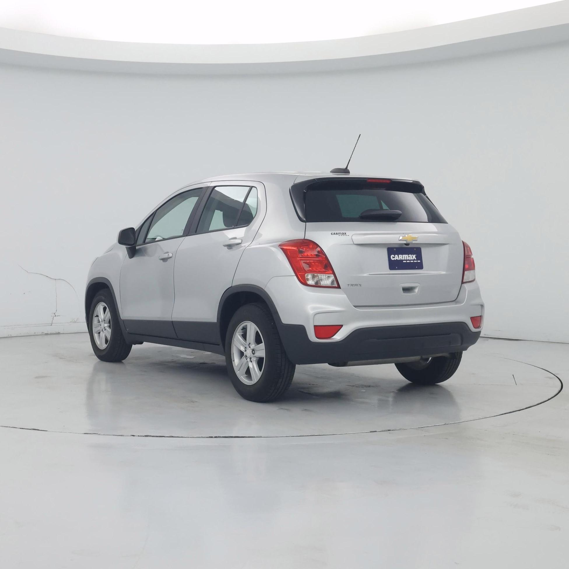 Thumbnail: 2020 Chevrolet Trax - 2