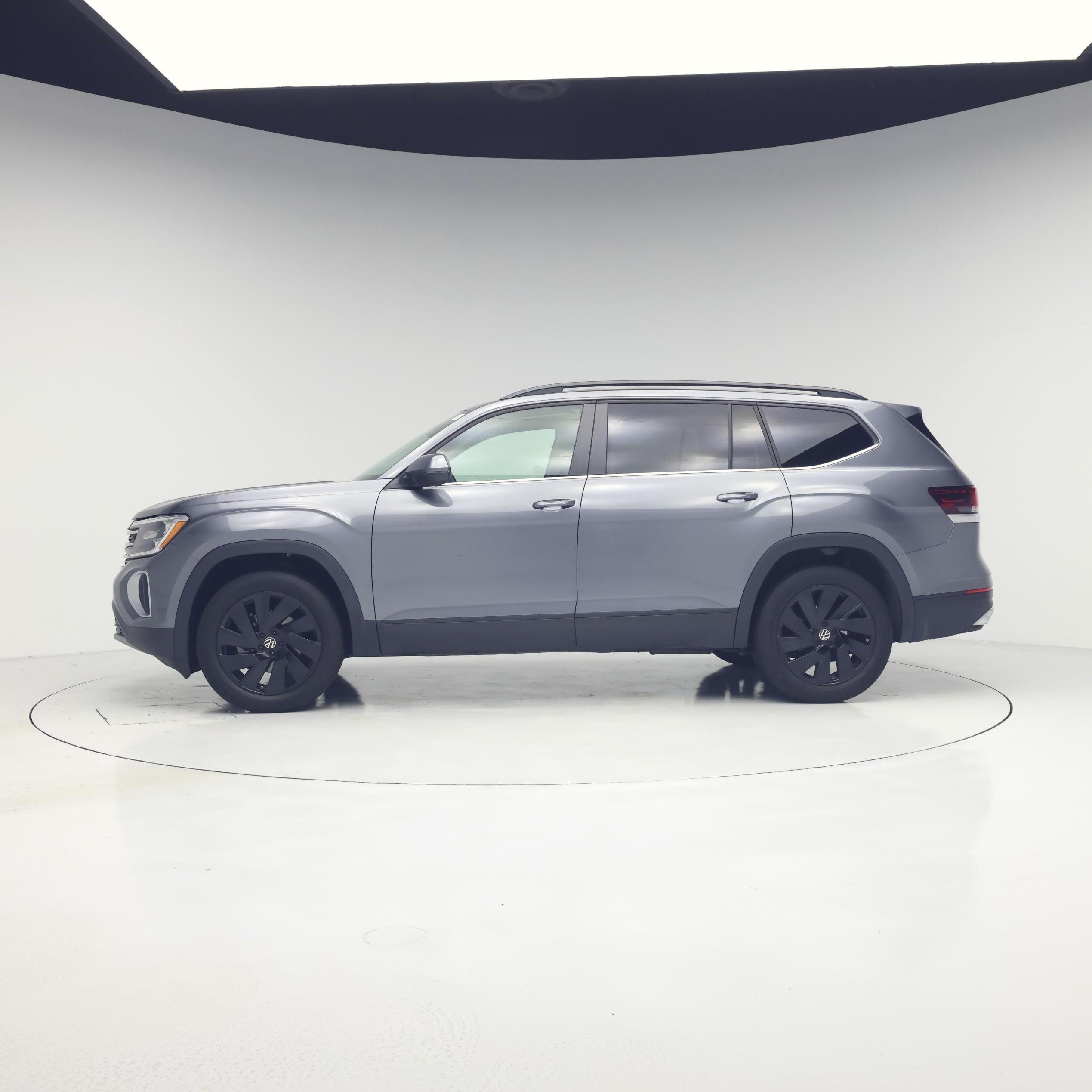 Thumbnail: 2024 Volkswagen Atlas - 3