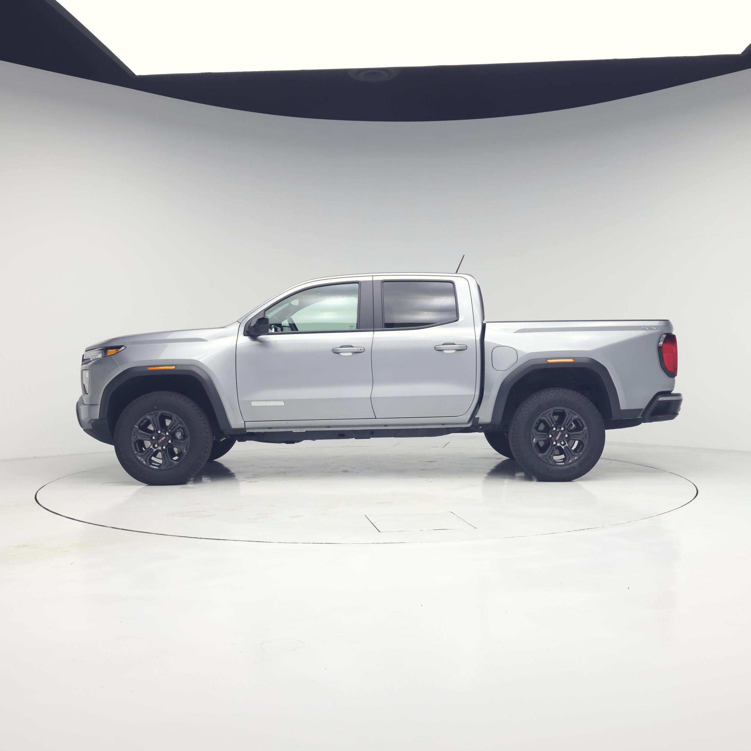 Thumbnail: 2025 GMC Canyon - 3