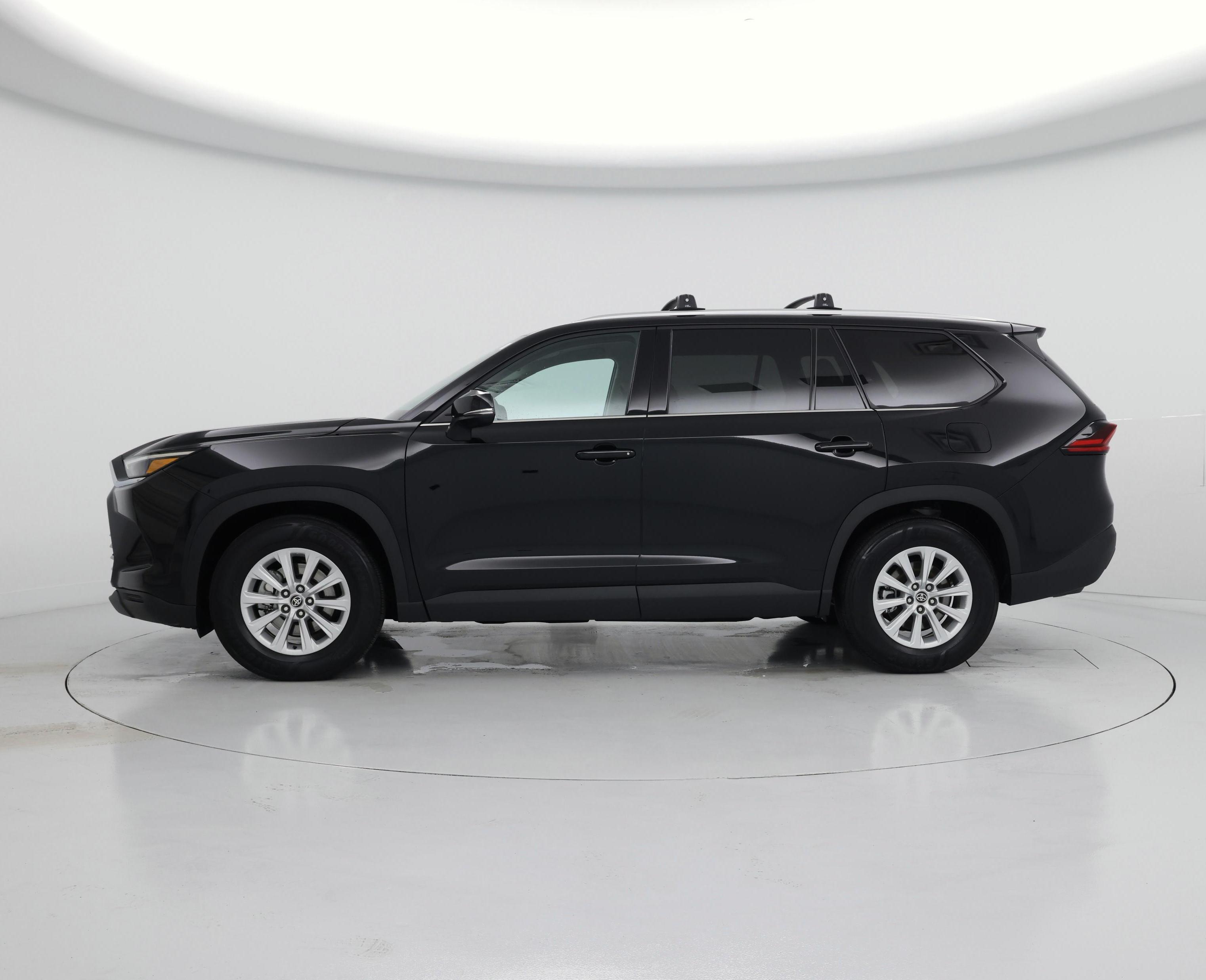 Thumbnail: 2025 Toyota Highlander - 3