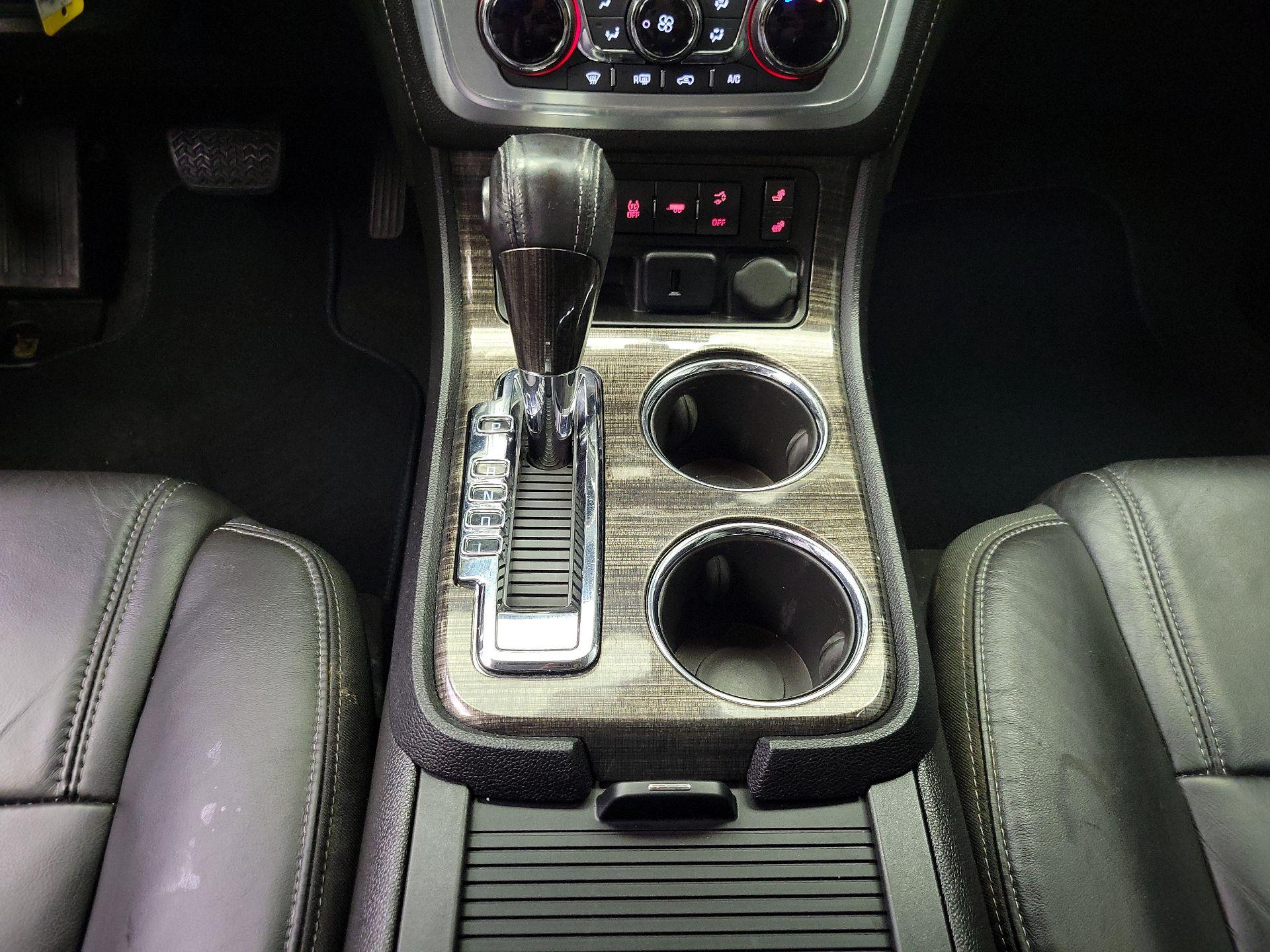 Thumbnail: 2016 GMC Acadia - 18