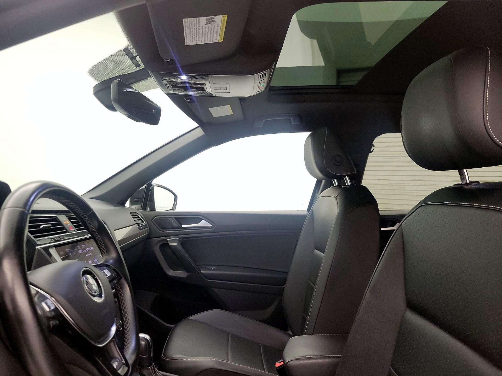 Thumbnail: 2021 Volkswagen Tiguan - 19