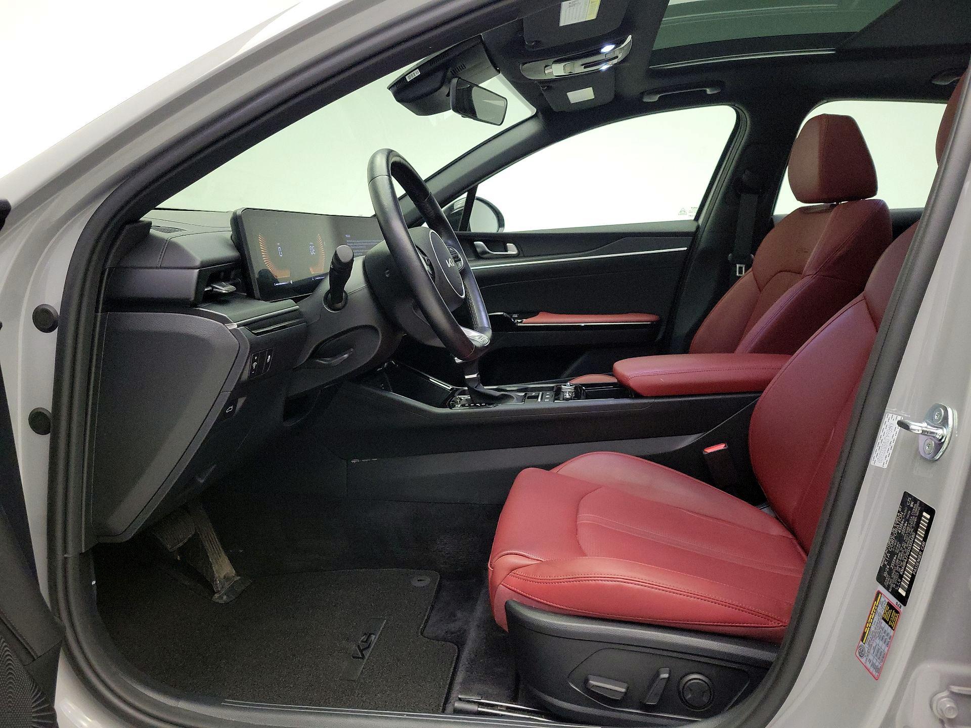 Thumbnail: 2025 Kia K5 - 11