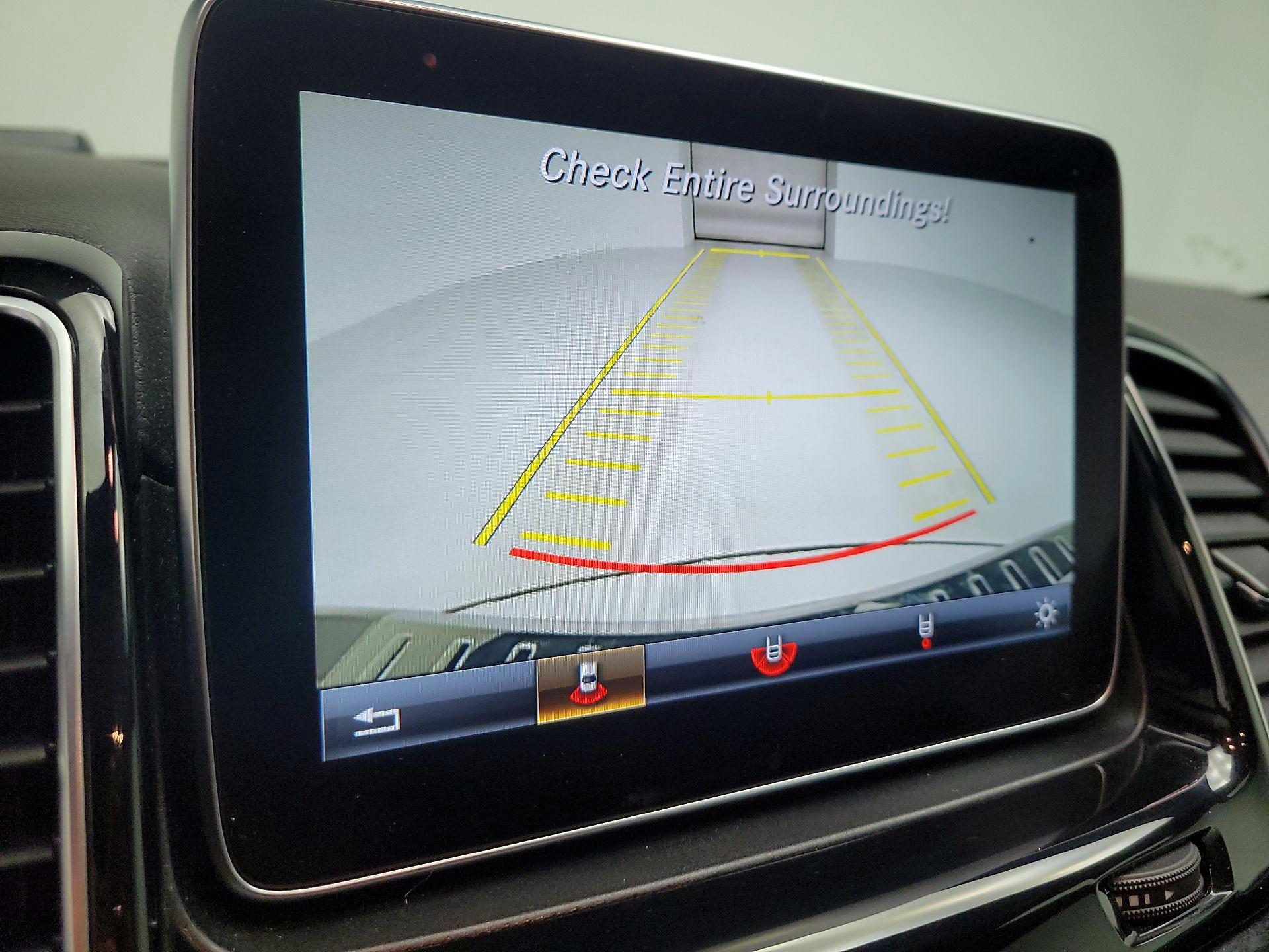 Thumbnail: 2016 Mercedes-Benz GLE - 14