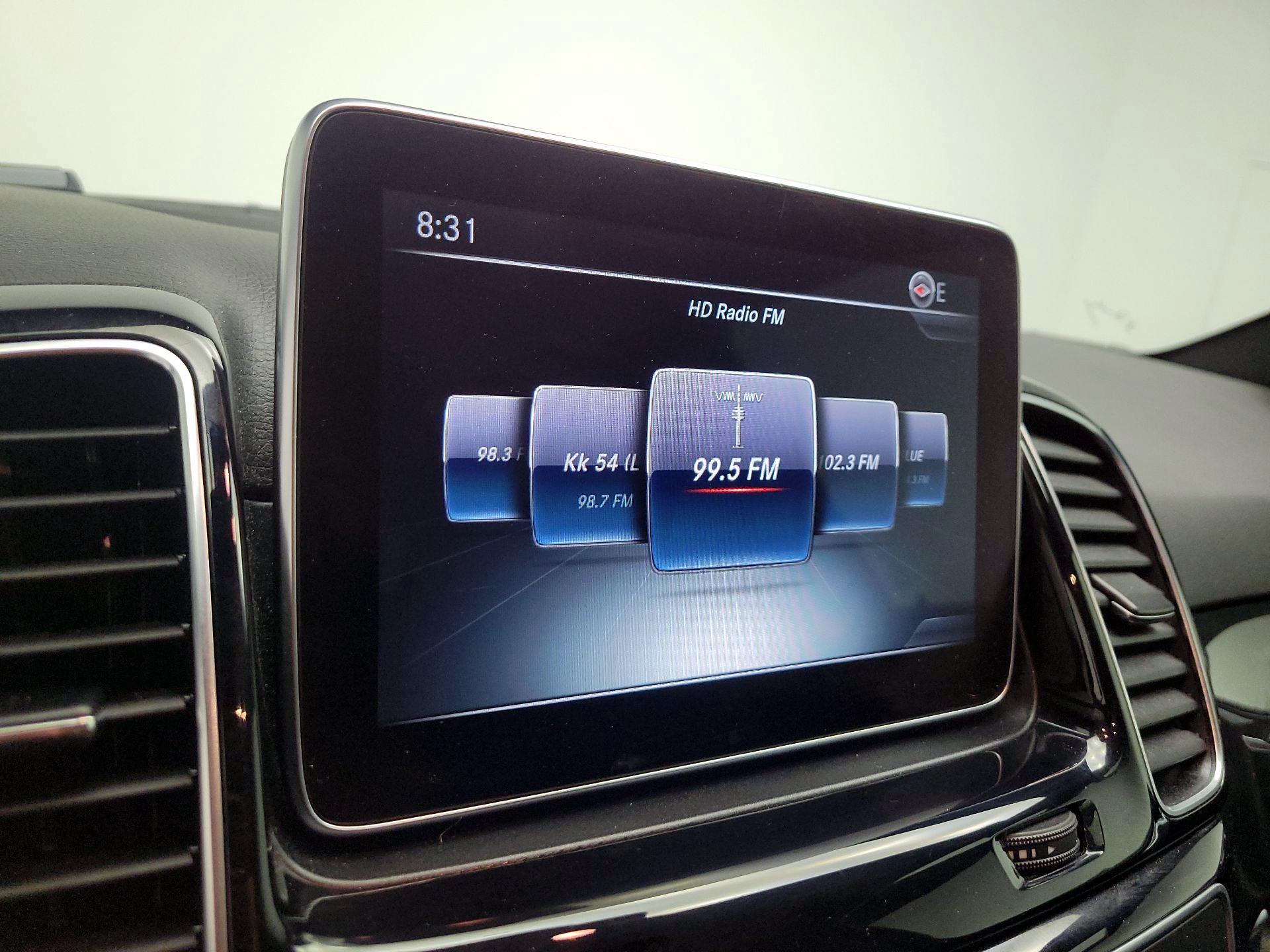 Thumbnail: 2016 Mercedes-Benz GLE - 15