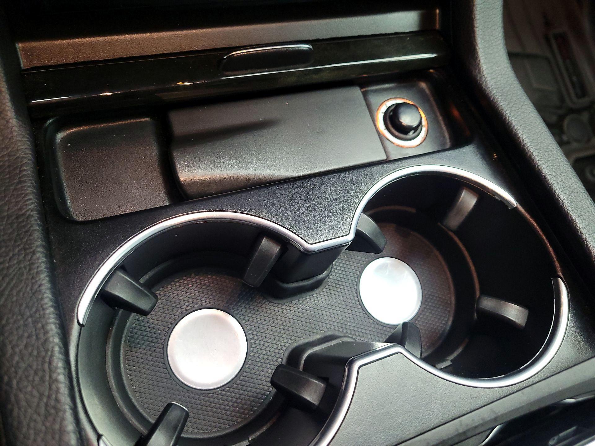 Thumbnail: 2016 Mercedes-Benz GLE - 18