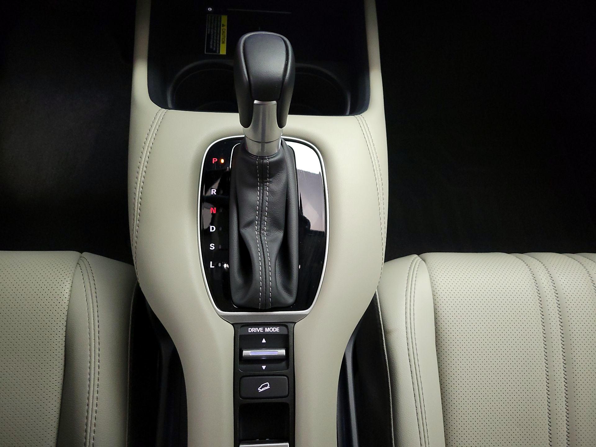 Thumbnail: 2025 Honda HR-V - 16