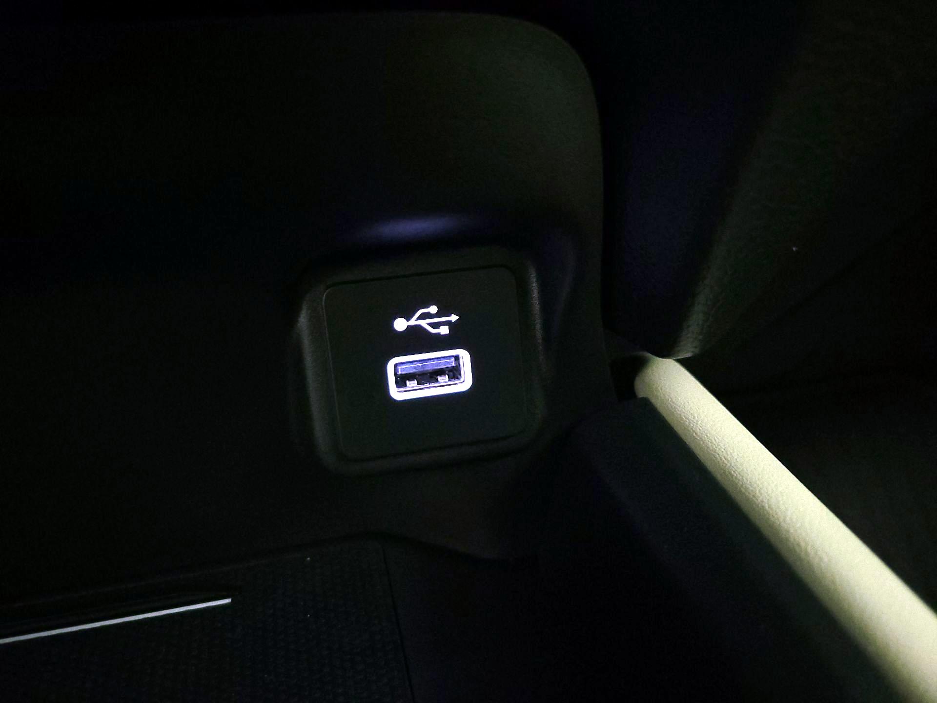 Thumbnail: 2025 Honda HR-V - 17