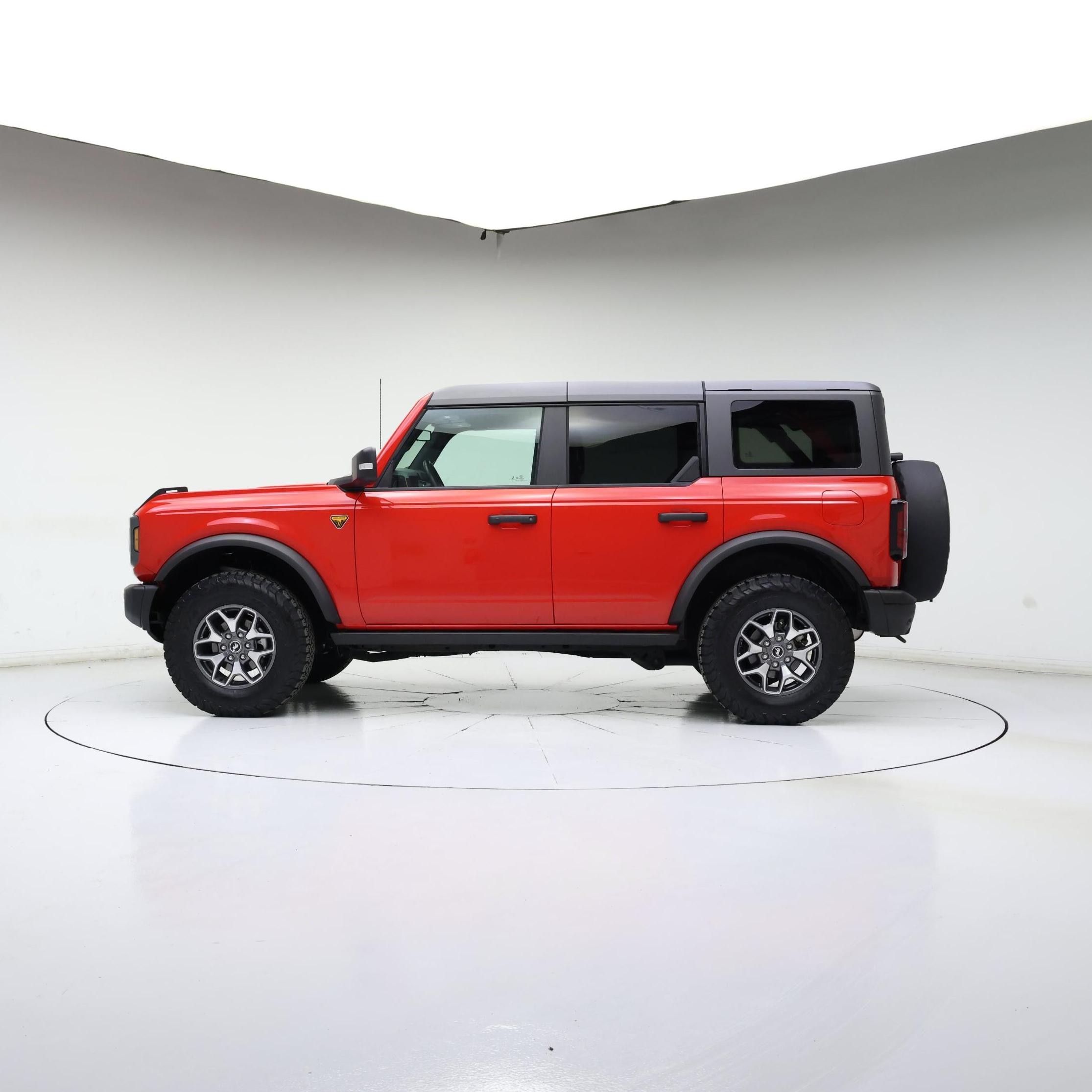 Thumbnail: 2023 Ford Bronco - 7