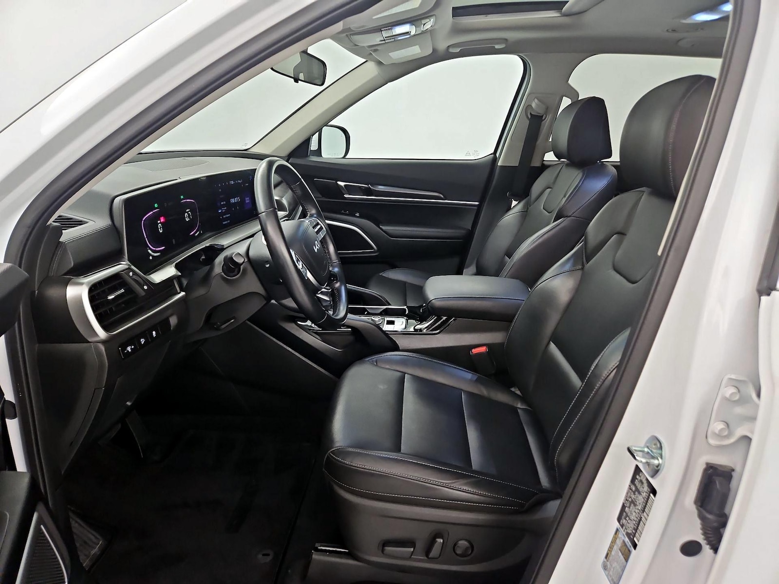 2023 Kia Telluride S - Photo 10