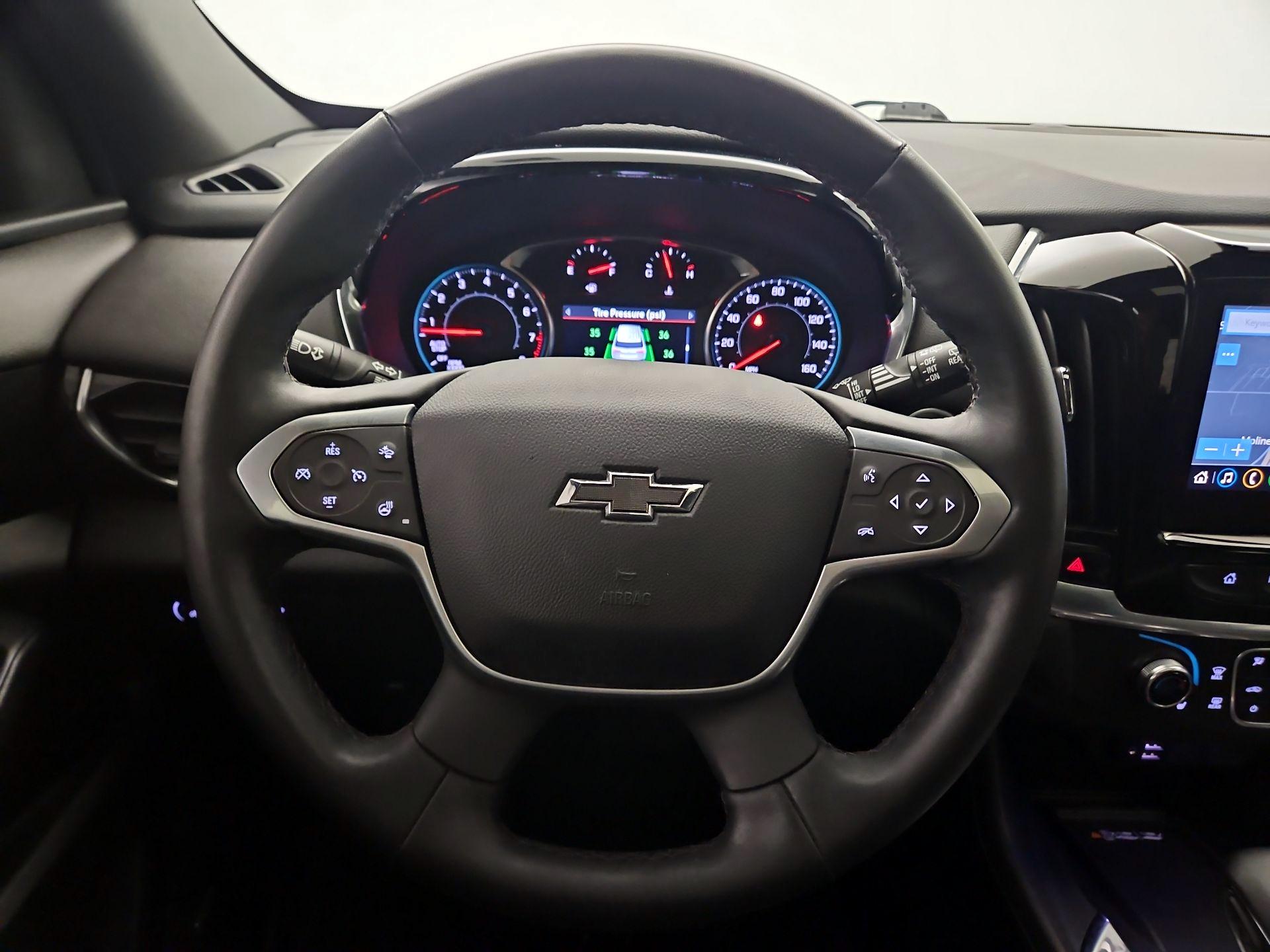 Thumbnail: 2023 Chevrolet Traverse - 10