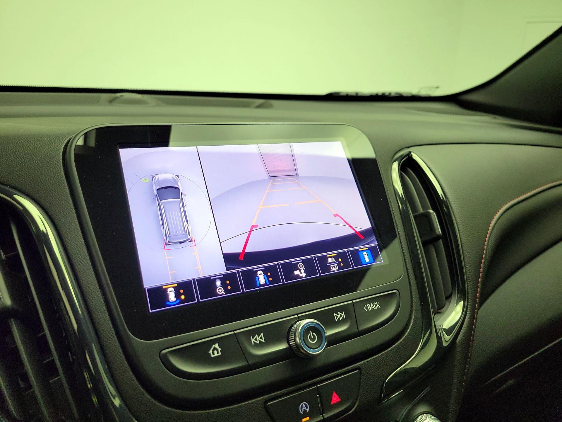 Thumbnail: 2022 Chevrolet Equinox - 14