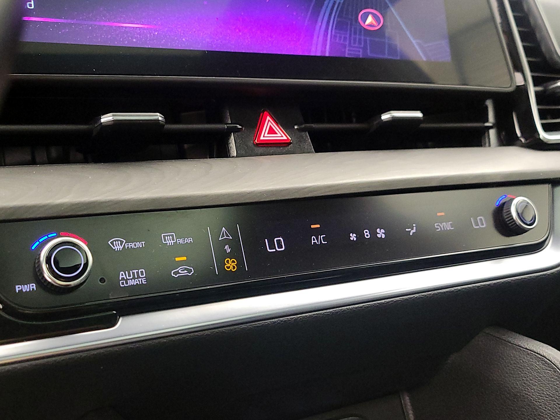 Thumbnail: 2024 Kia Sportage - 17