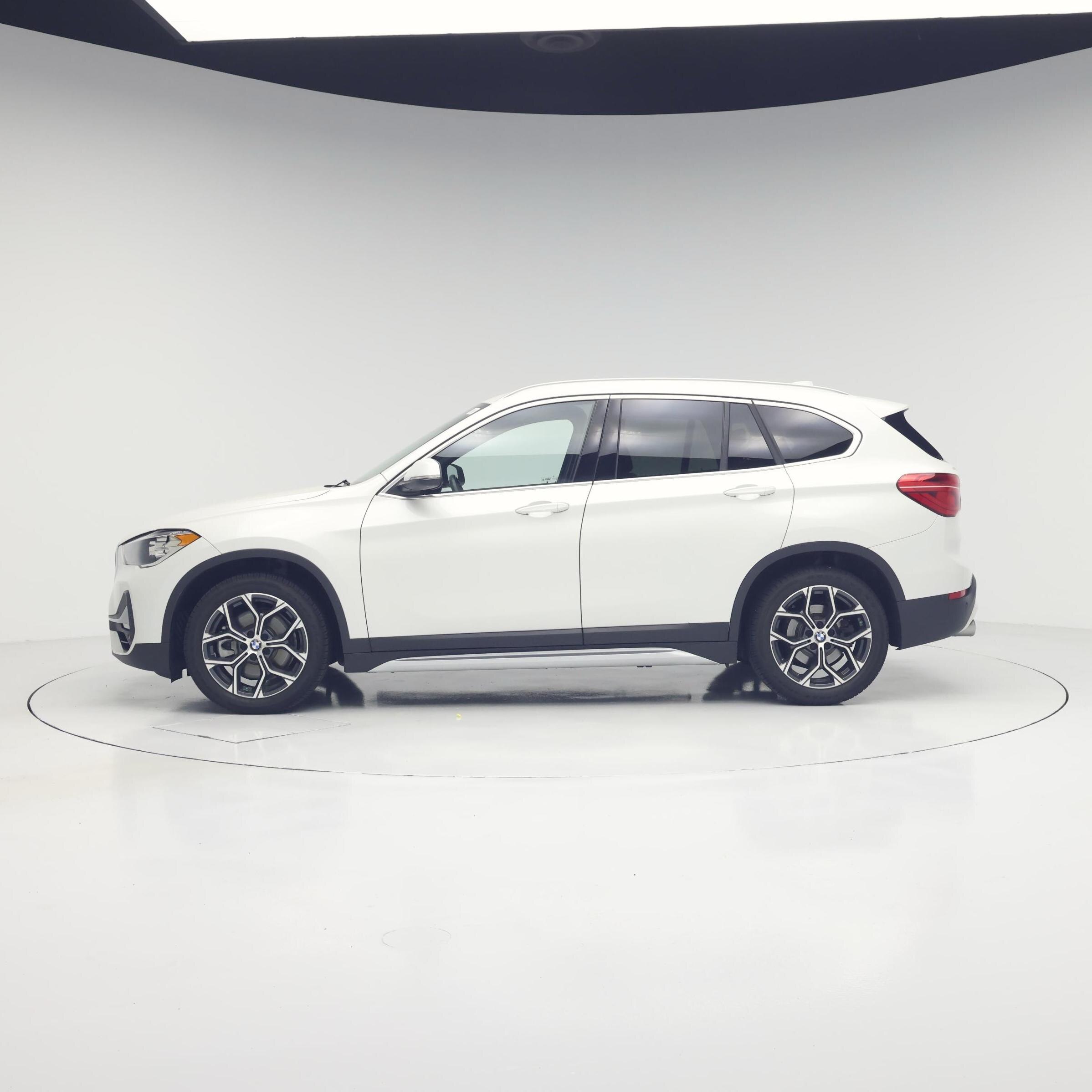 Thumbnail: 2020 BMW X1 - 3