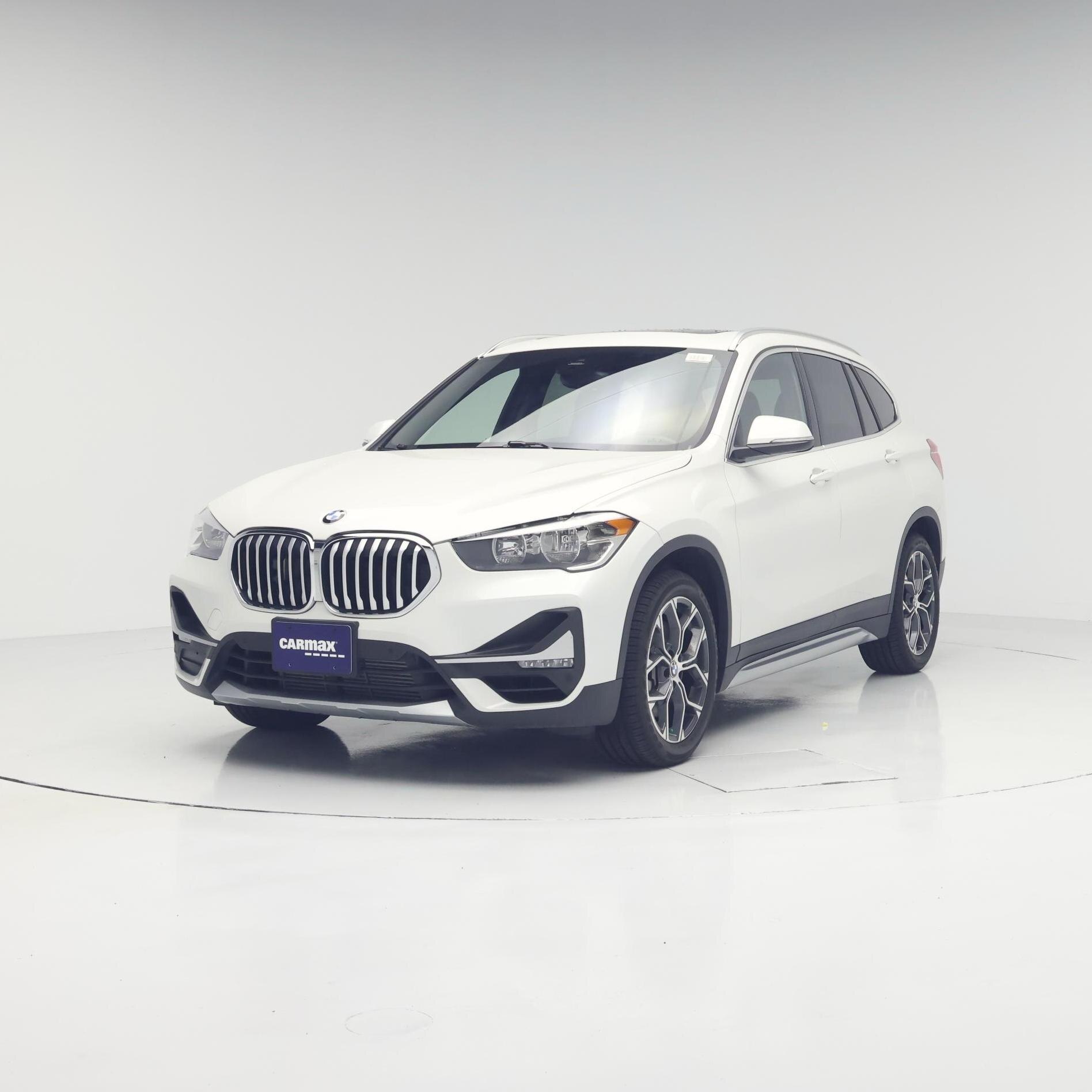 Thumbnail: 2020 BMW X1 - 4