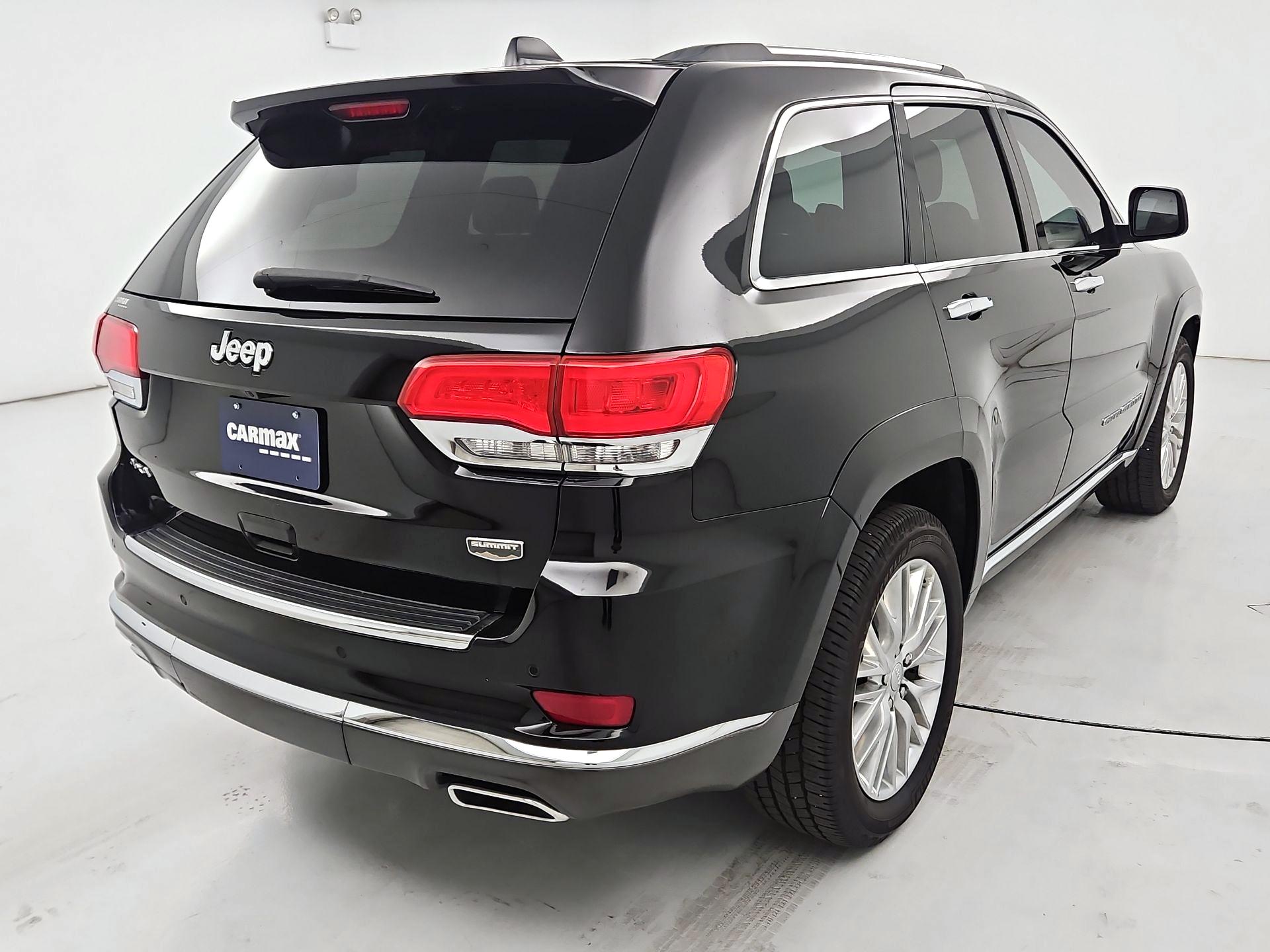 Thumbnail: 2018 Jeep Grand Cherokee - 5