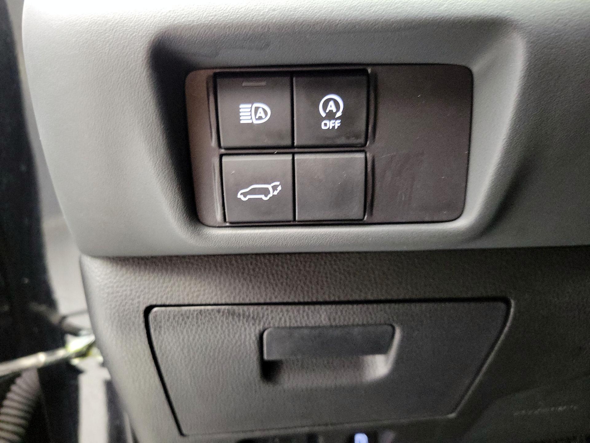 Thumbnail: 2025 Toyota Highlander - 13