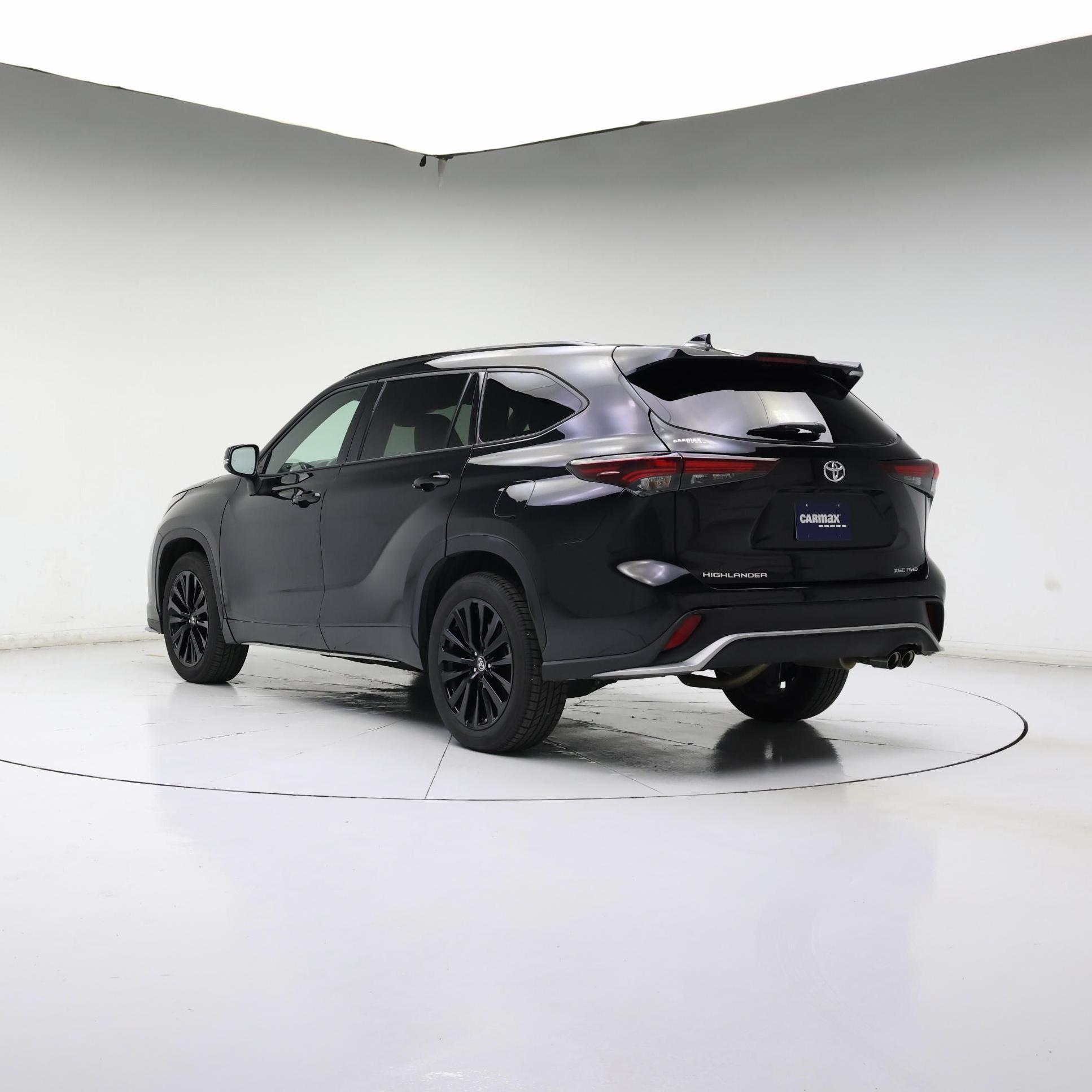 Thumbnail: 2025 Toyota Highlander - 2