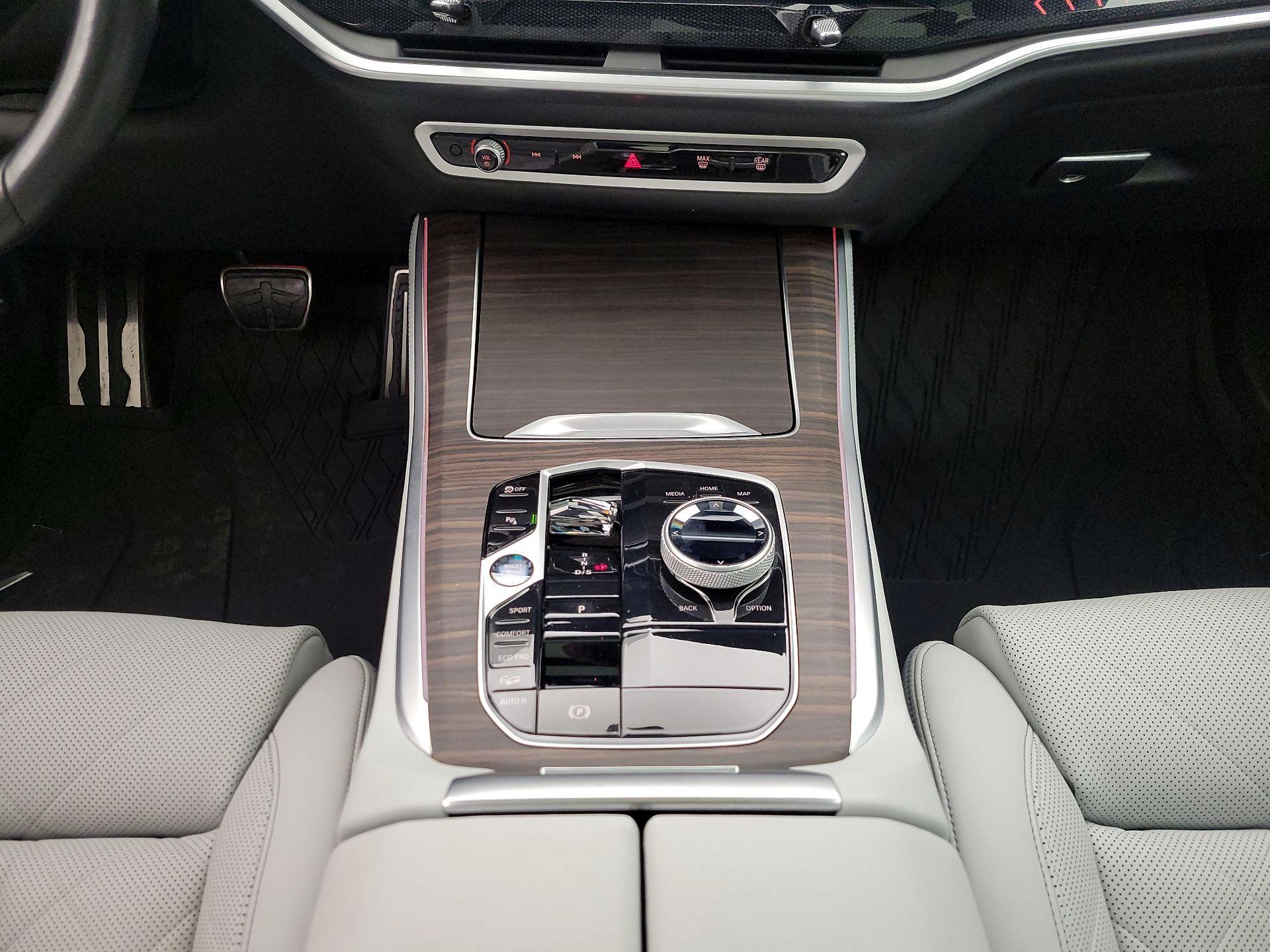 Thumbnail: 2024 BMW X5 - 17