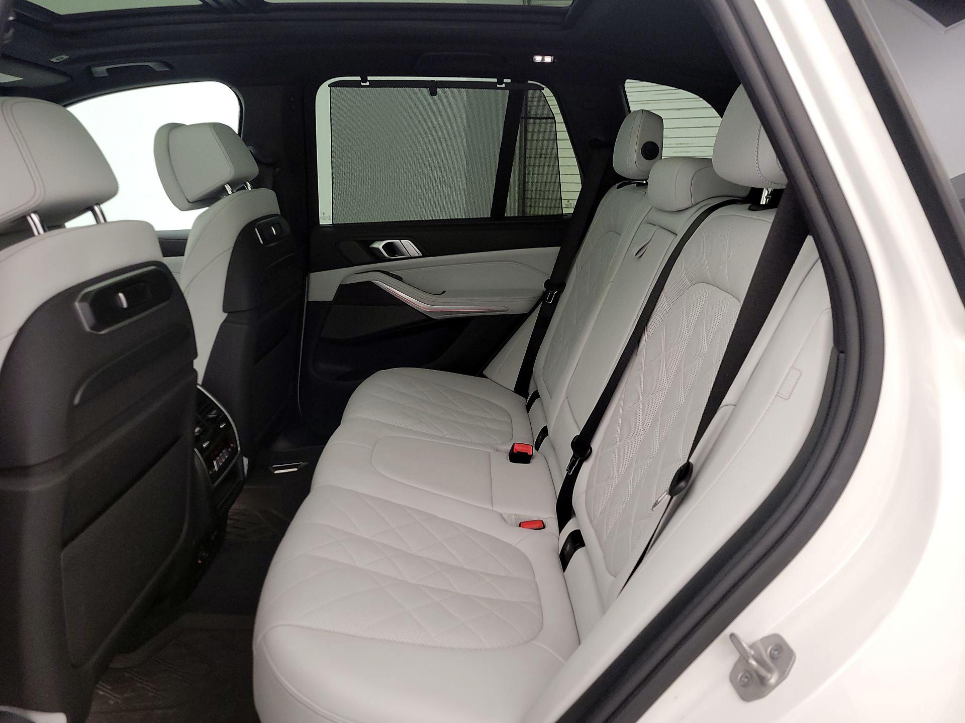 Thumbnail: 2024 BMW X5 - 20