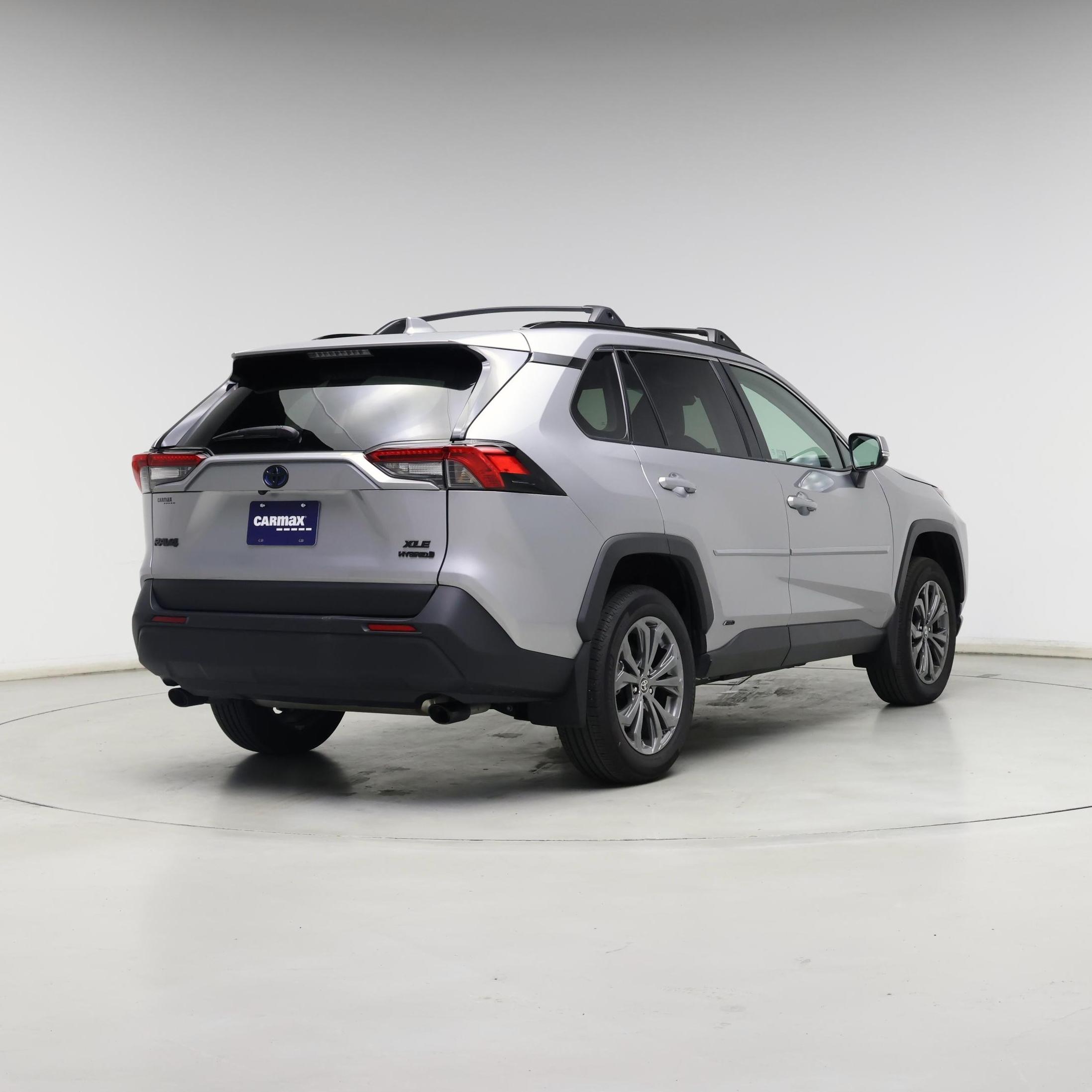 Thumbnail: 2024 Toyota RAV4 - 8