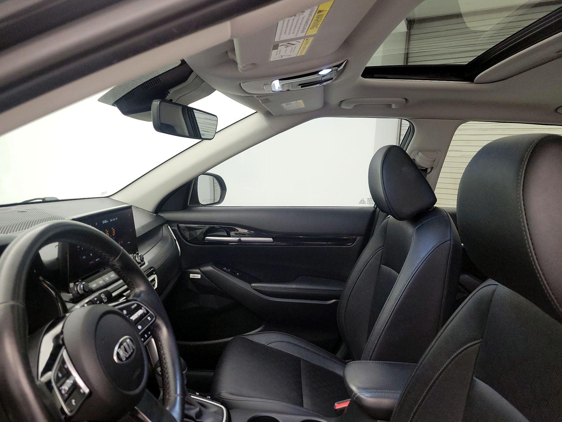 Thumbnail: 2021 Kia Seltos - 19