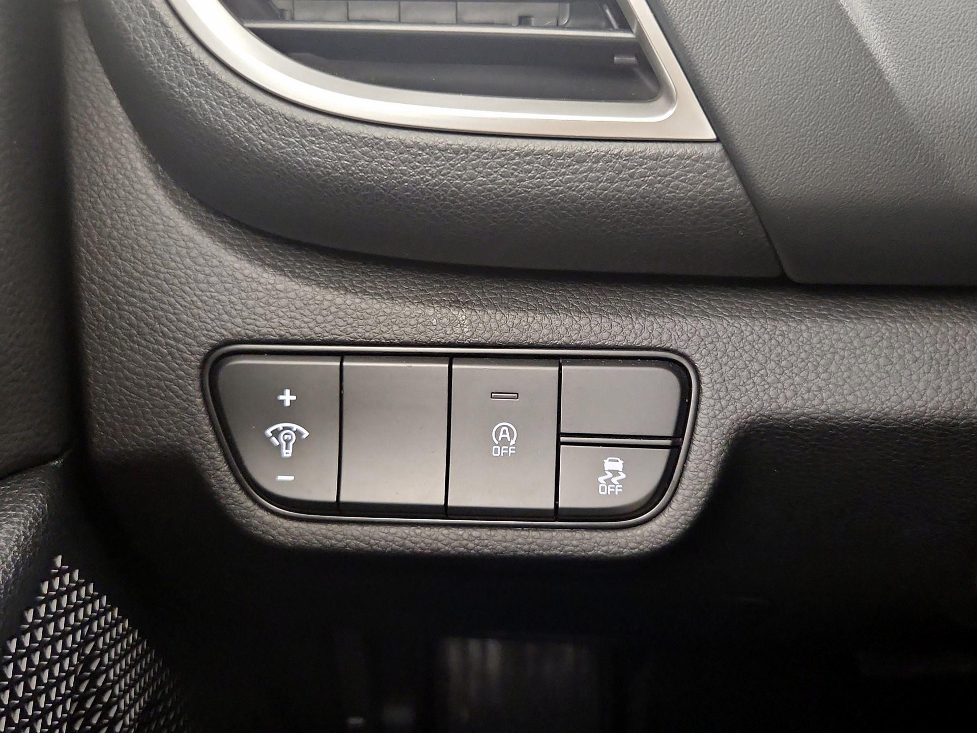 Thumbnail: 2024 Kia Seltos - 11