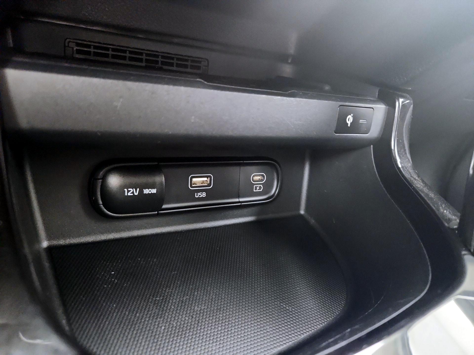 Thumbnail: 2024 Kia Seltos - 17