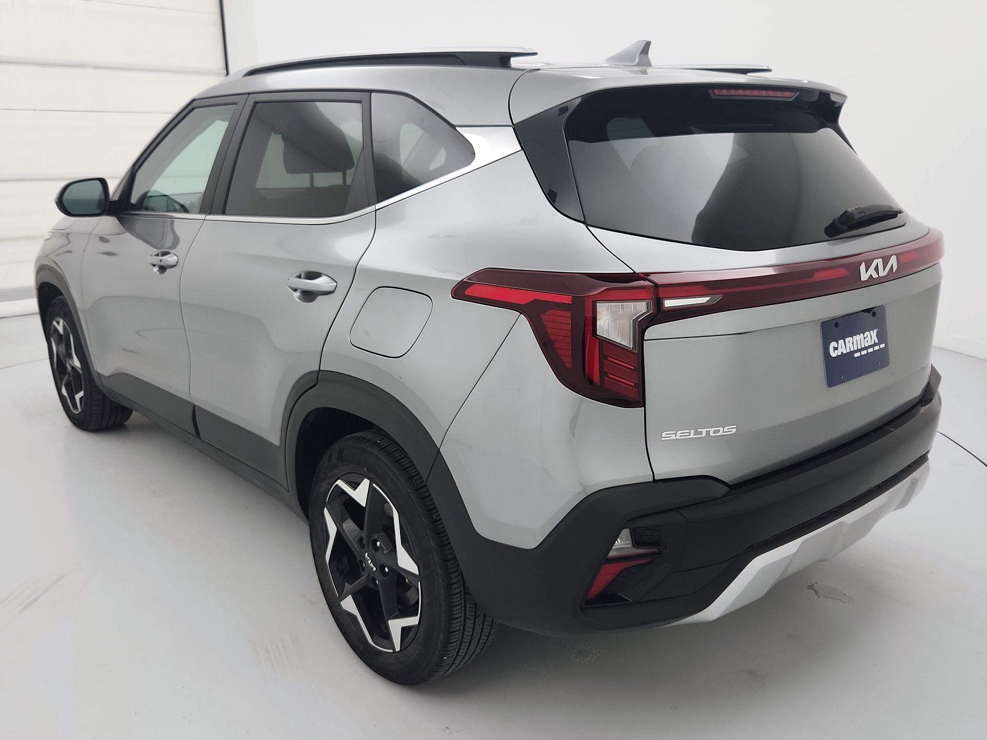 Thumbnail: 2024 Kia Seltos - 7