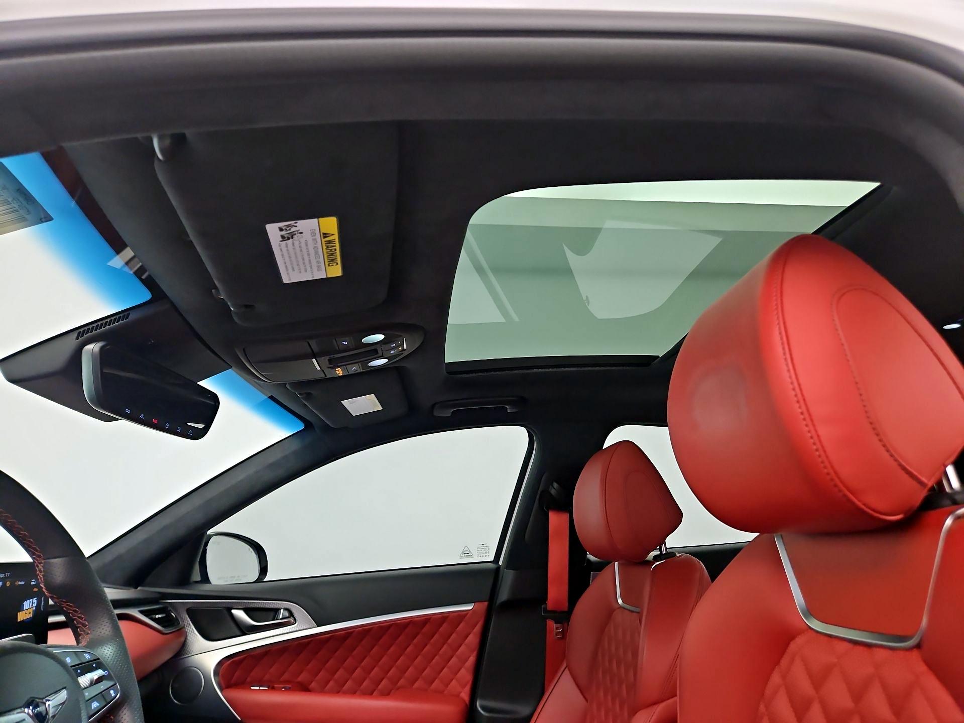 Thumbnail: 2023 Genesis G70 - 20