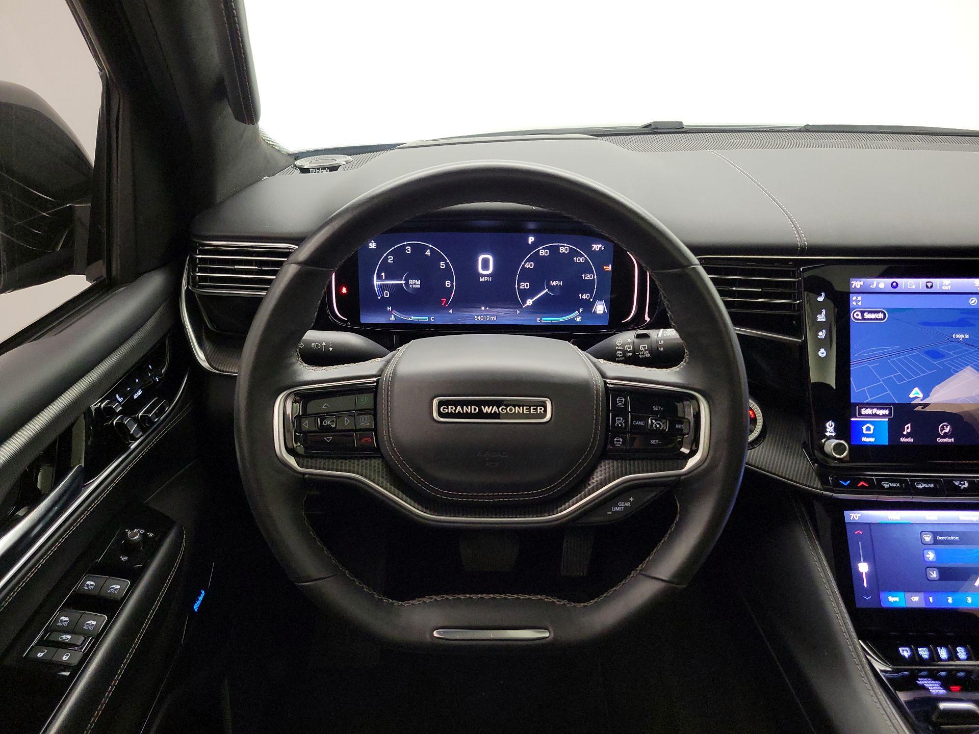 Thumbnail: 2022 Jeep Grand Wagoneer - 10