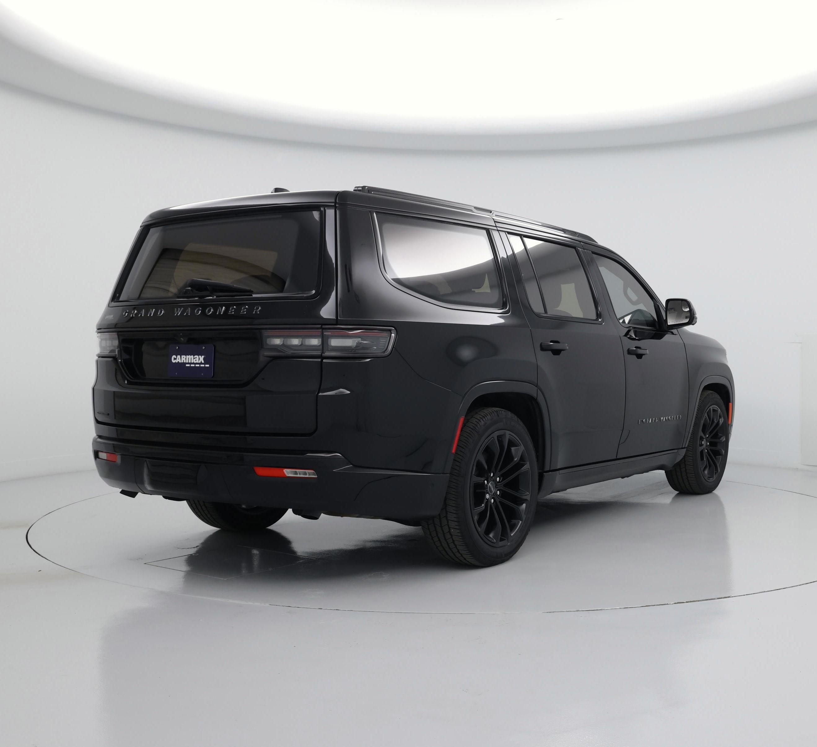 Thumbnail: 2022 Jeep Grand Wagoneer - 8