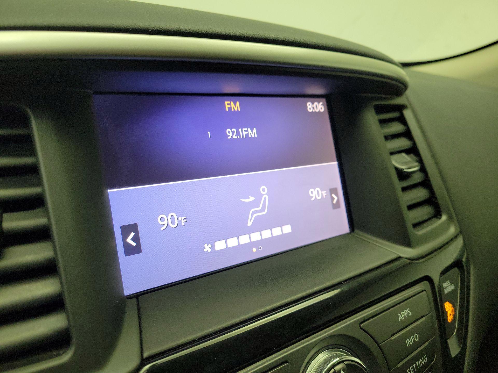 Thumbnail: 2017 Nissan Pathfinder - 14