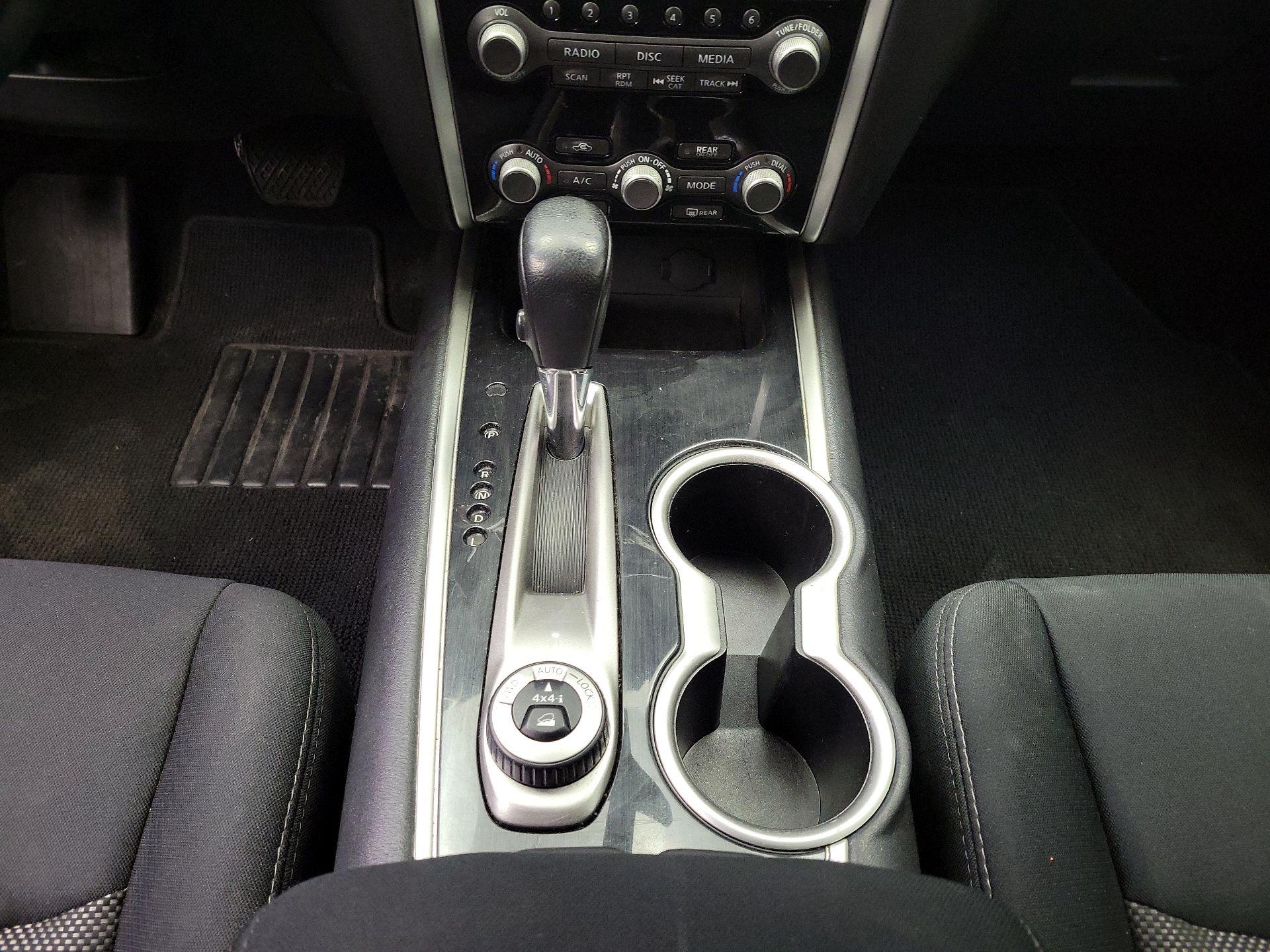 Thumbnail: 2017 Nissan Pathfinder - 16