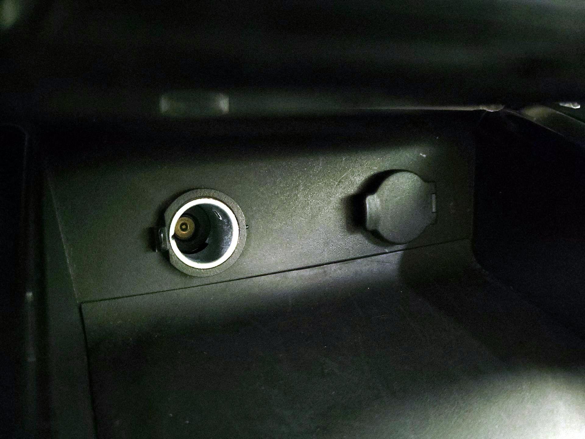 Thumbnail: 2017 Nissan Pathfinder - 17