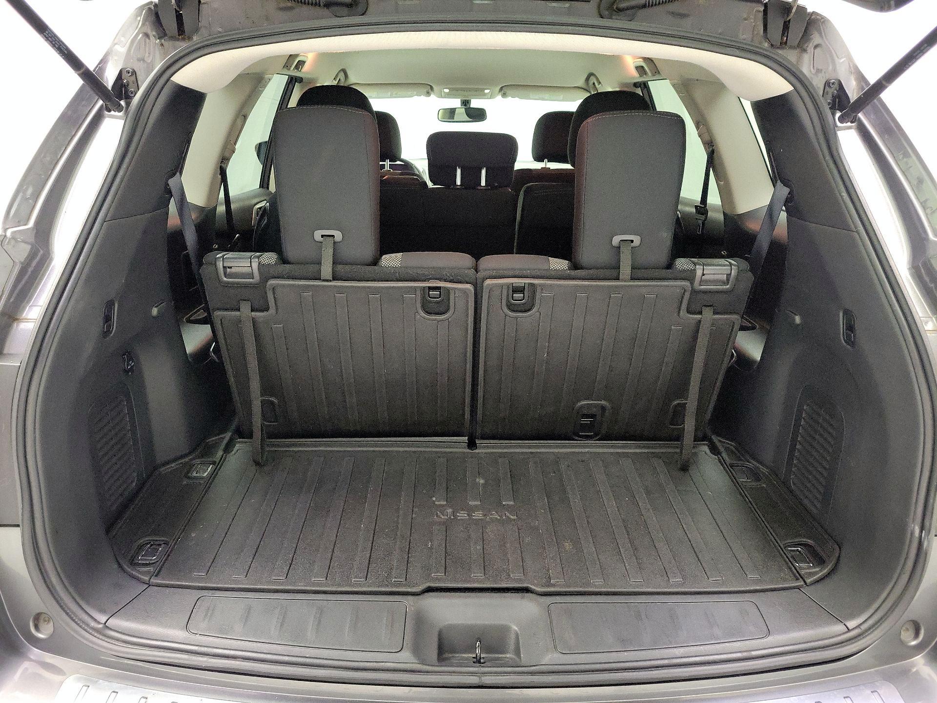 Thumbnail: 2017 Nissan Pathfinder - 19