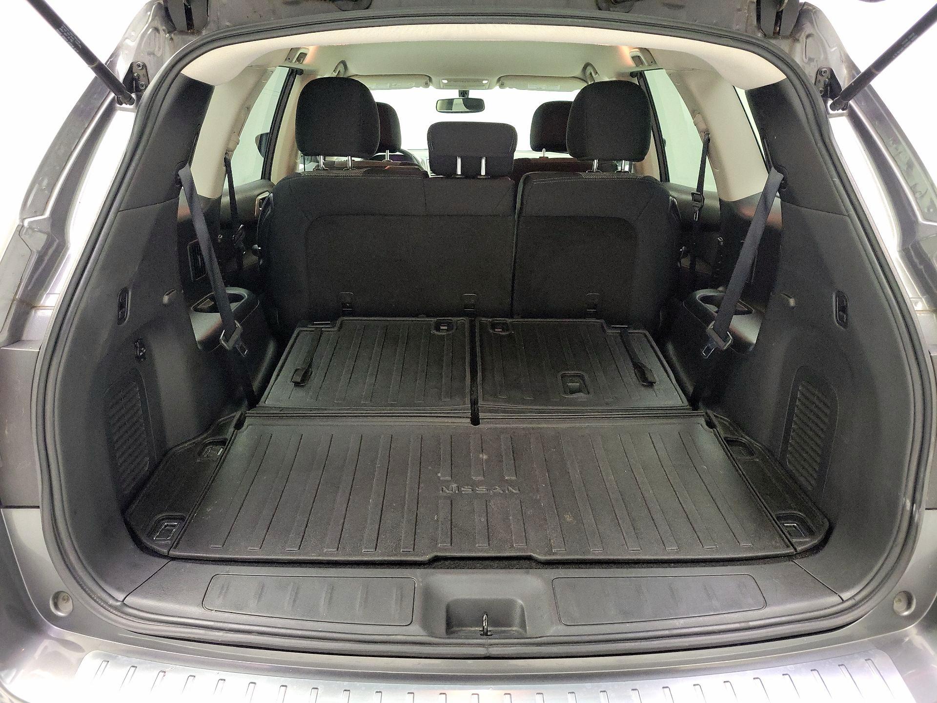 Thumbnail: 2017 Nissan Pathfinder - 20