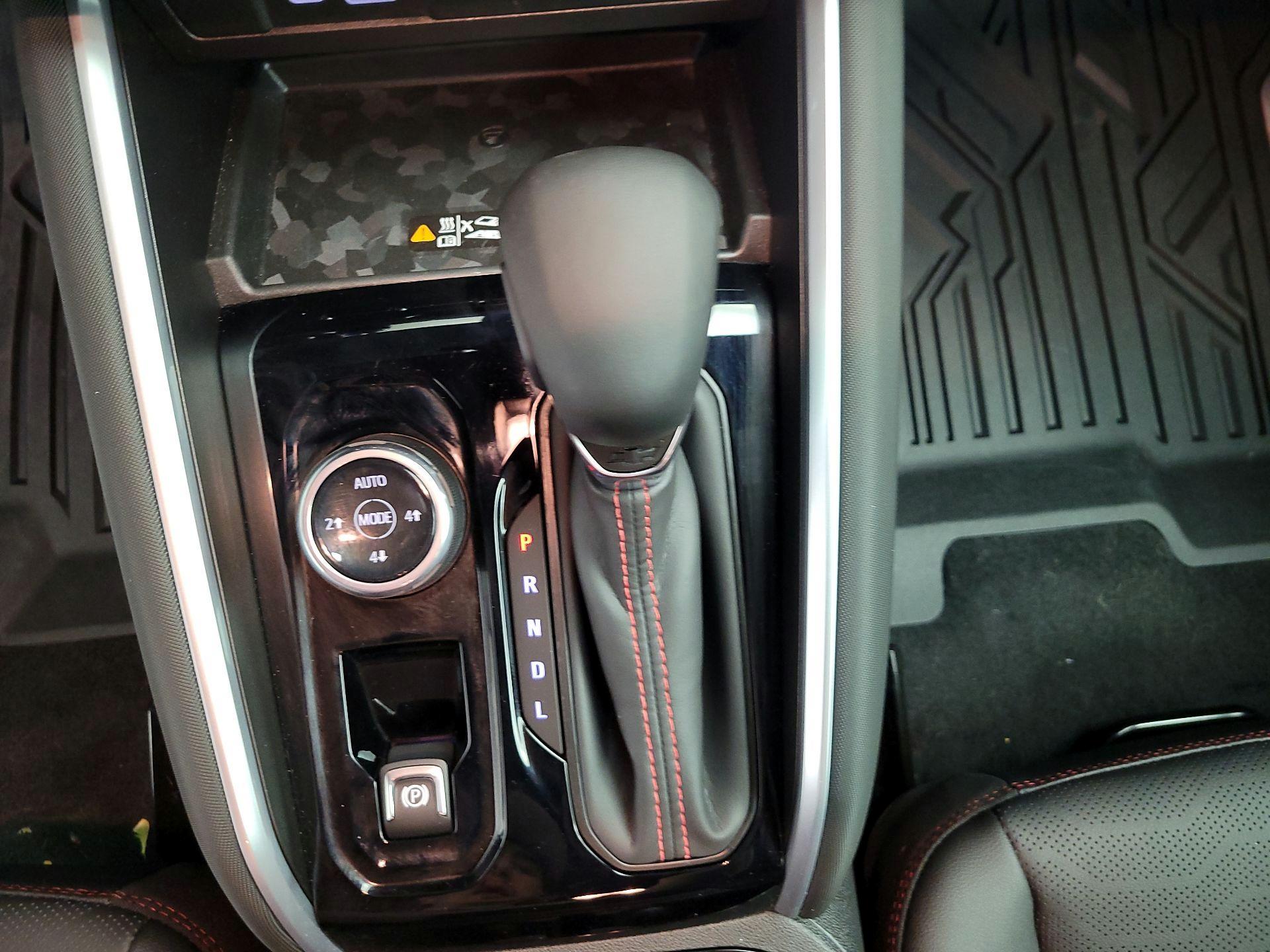 Thumbnail: 2025 Chevrolet Colorado - 15