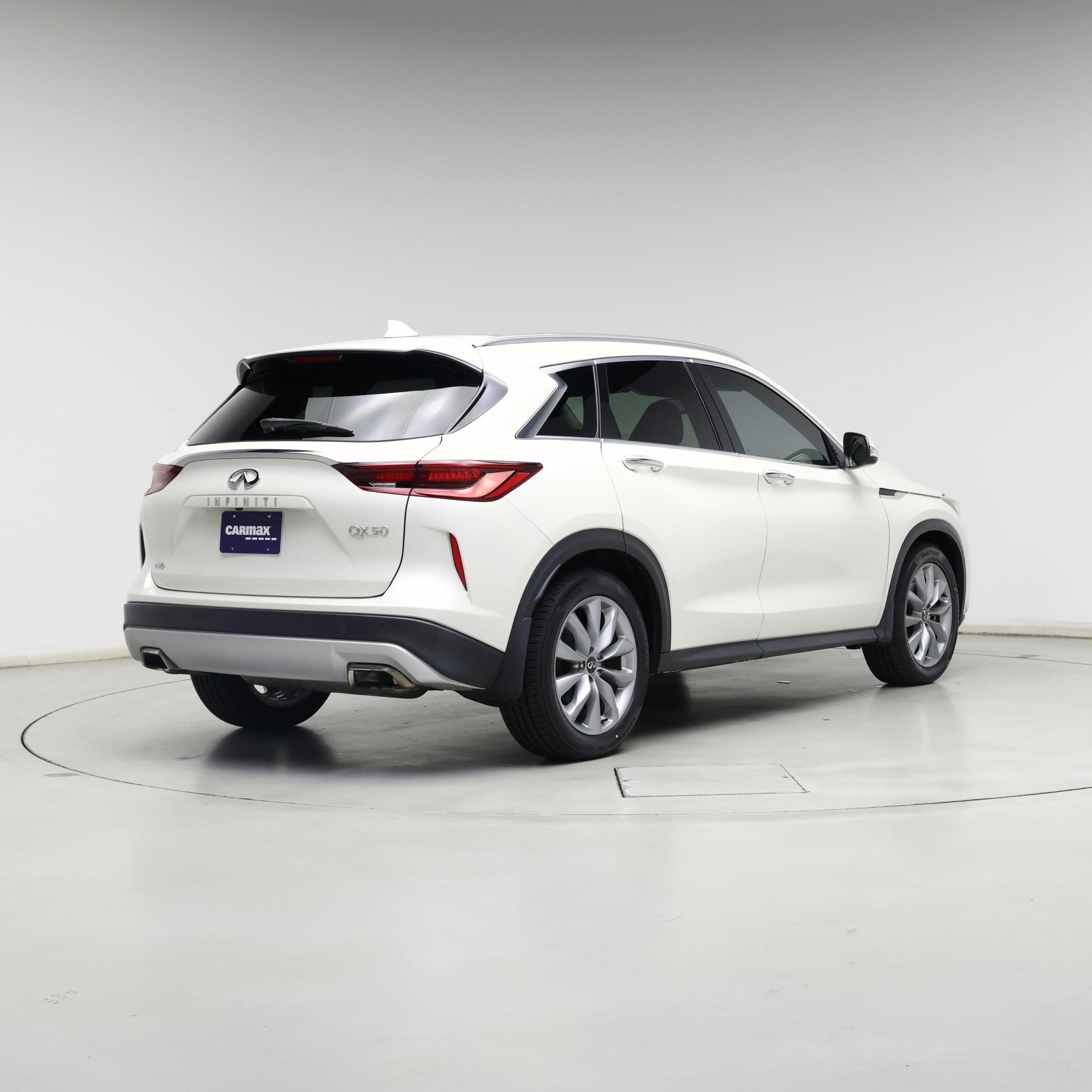 Thumbnail: 2022 INFINITI QX50 - 8