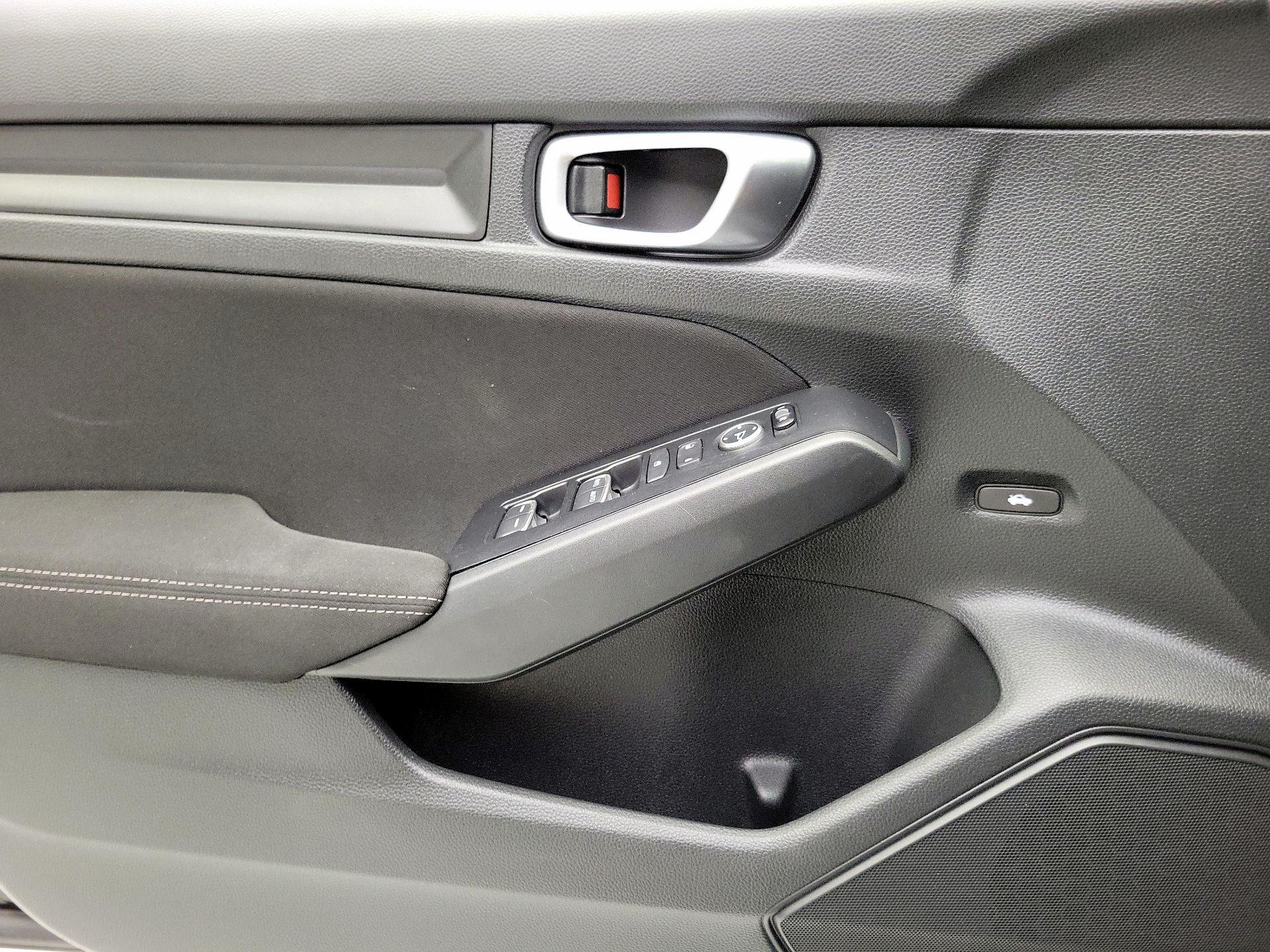 Thumbnail: 2023 Honda Civic - 12