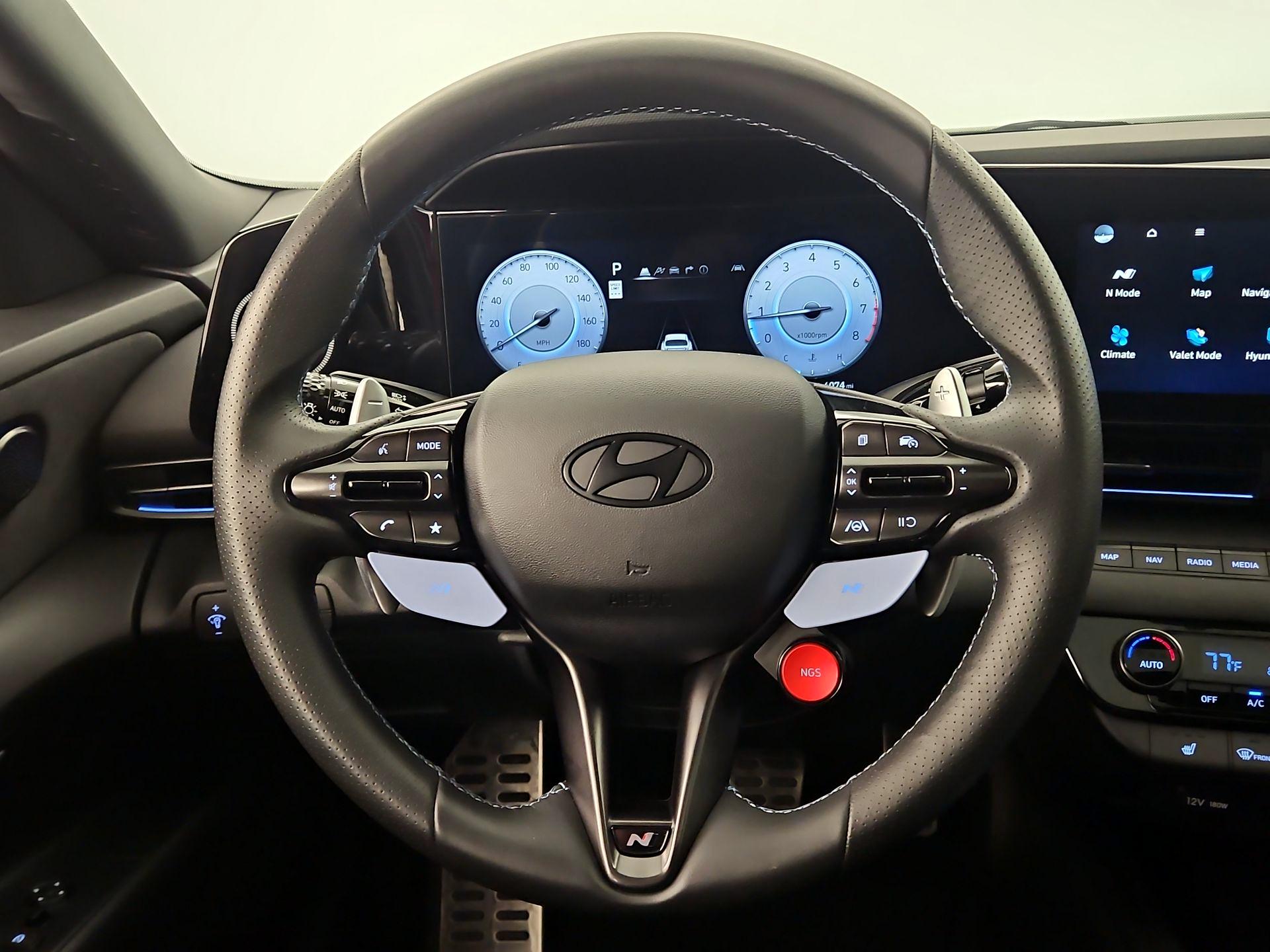 Thumbnail: 2024 Hyundai Elantra - 10