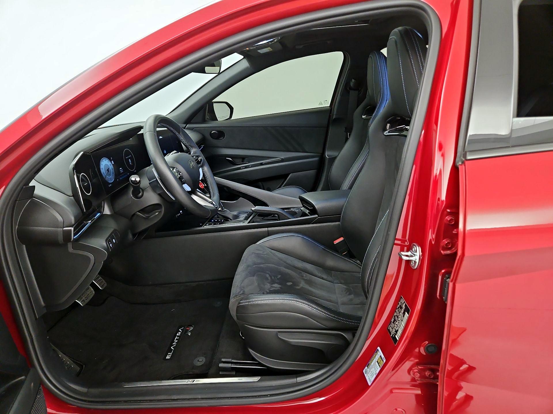 Thumbnail: 2024 Hyundai Elantra - 11