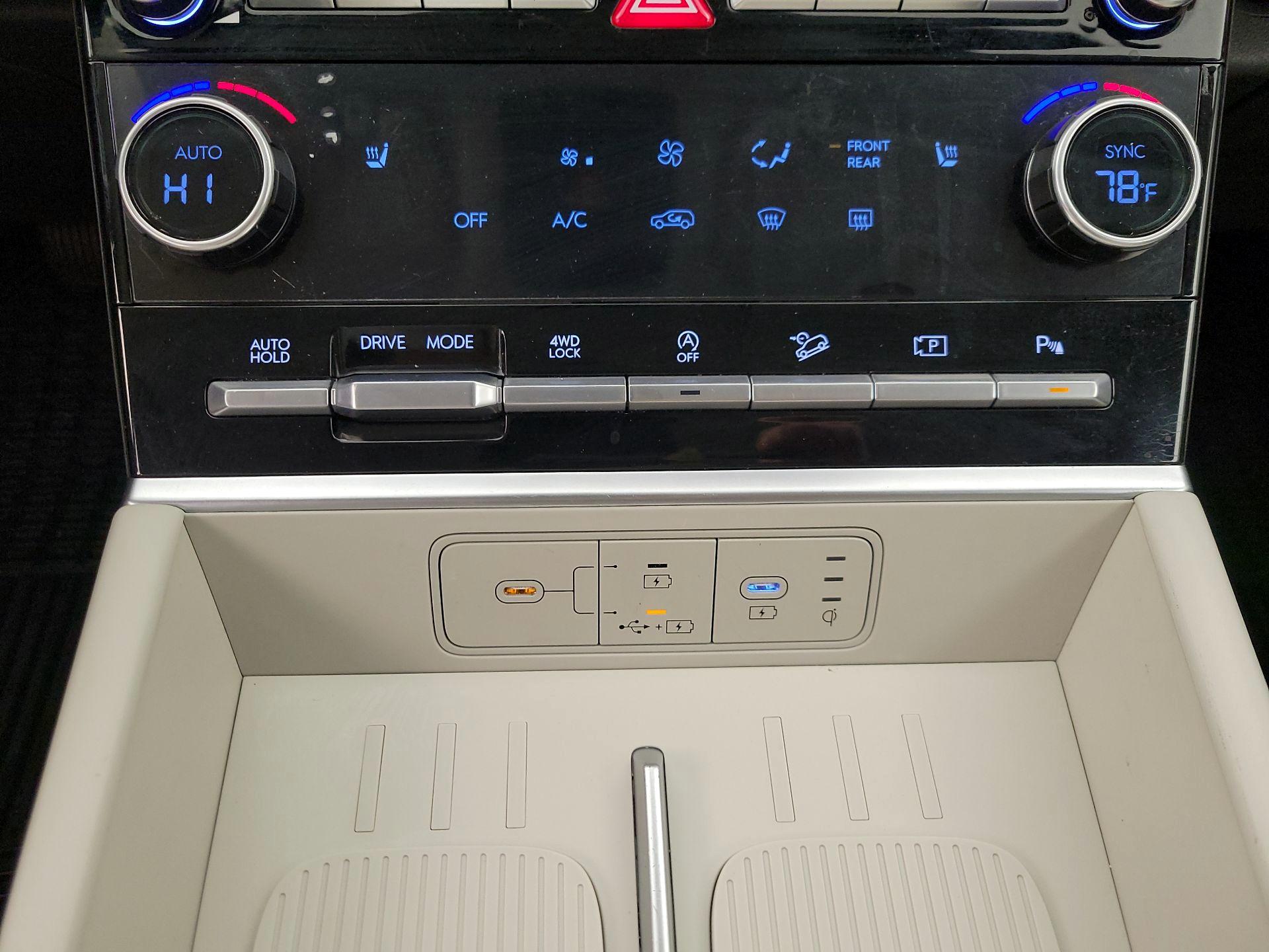 Thumbnail: 2025 Hyundai Santa Fe - 16