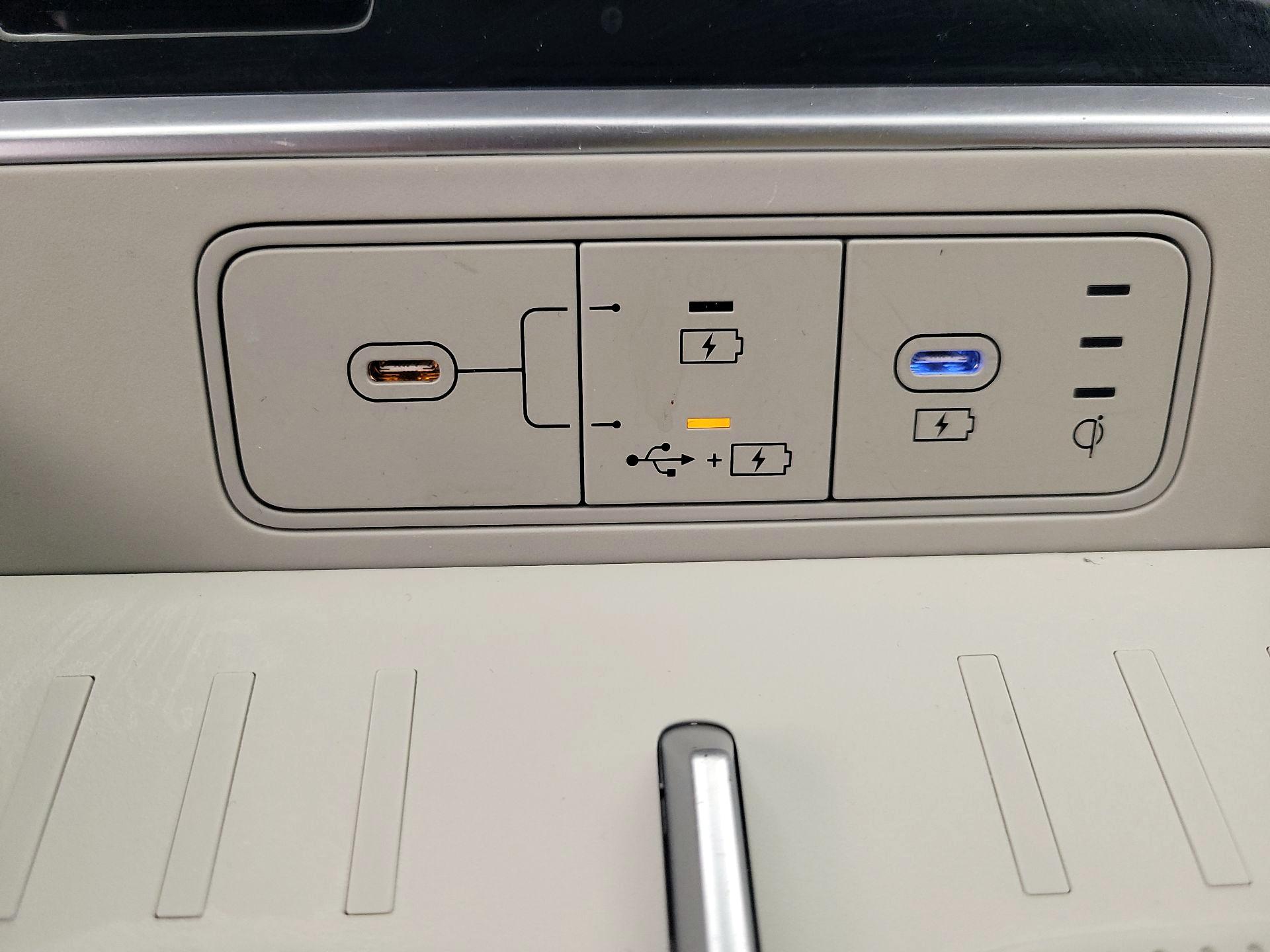 Thumbnail: 2025 Hyundai Santa Fe - 18