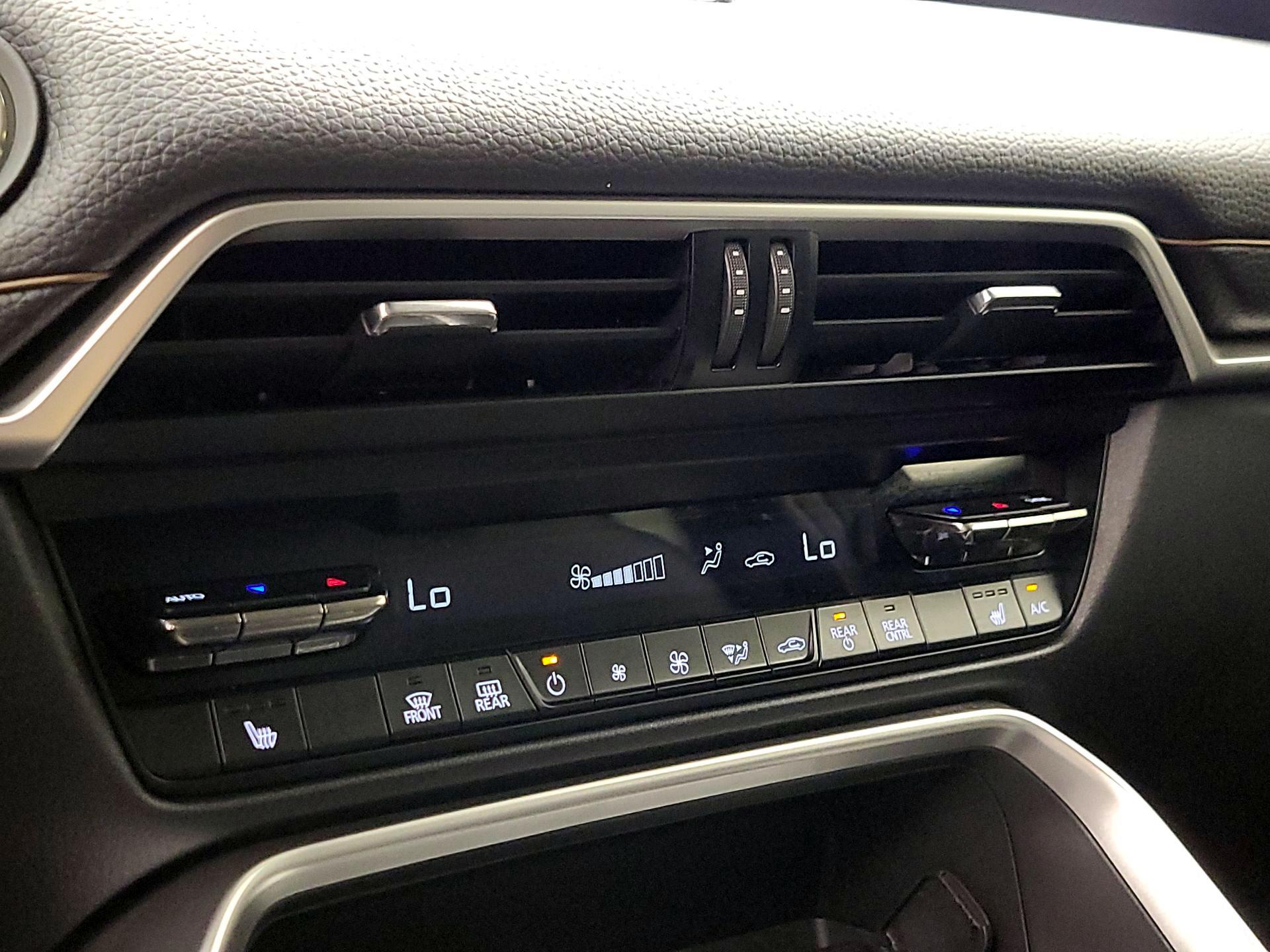 Thumbnail: 2024 Mazda CX-90 - 17