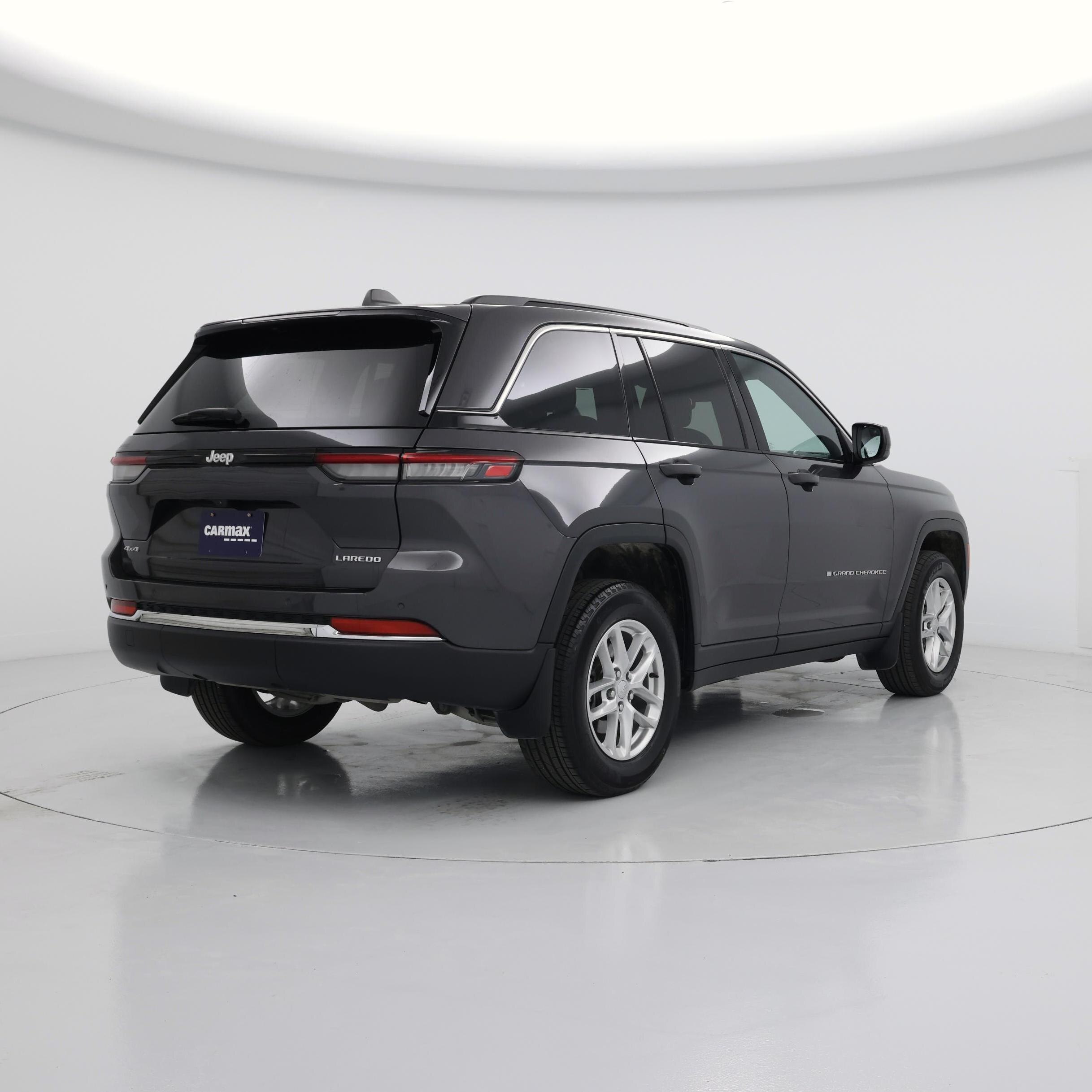 Thumbnail: 2024 Jeep Grand Cherokee - 8