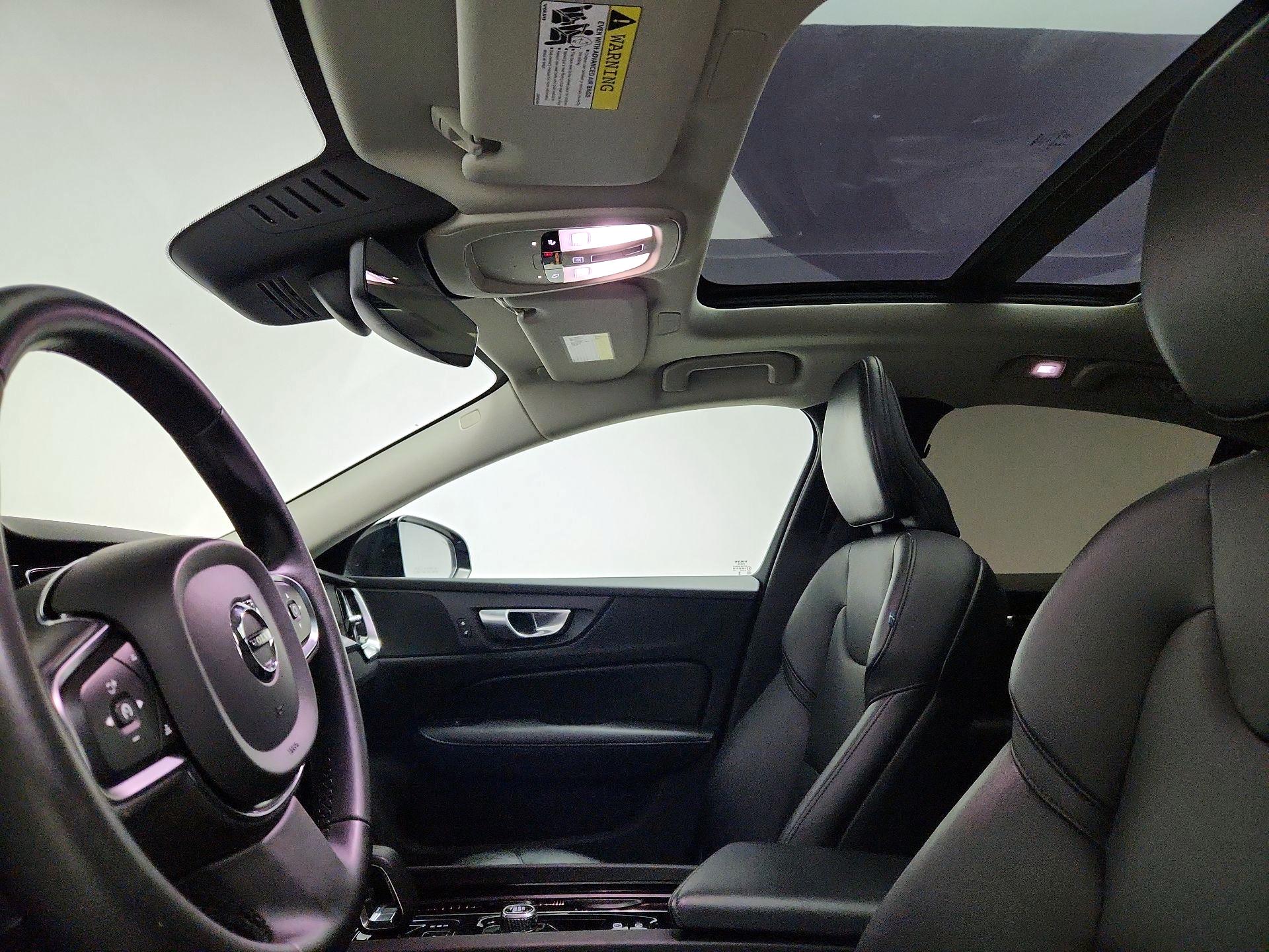 Thumbnail: 2024 Volvo S60 - 19