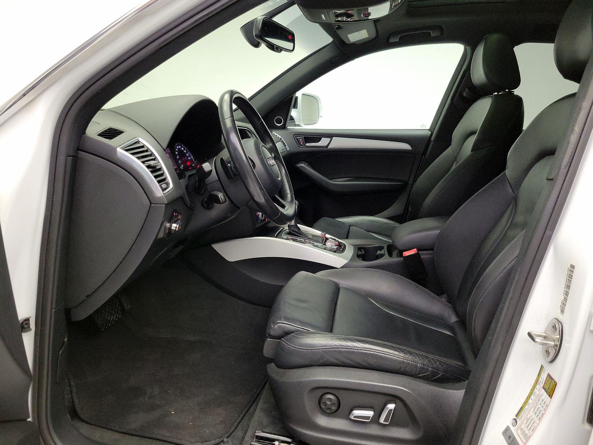 Thumbnail: 2017 Audi Q5 - 11