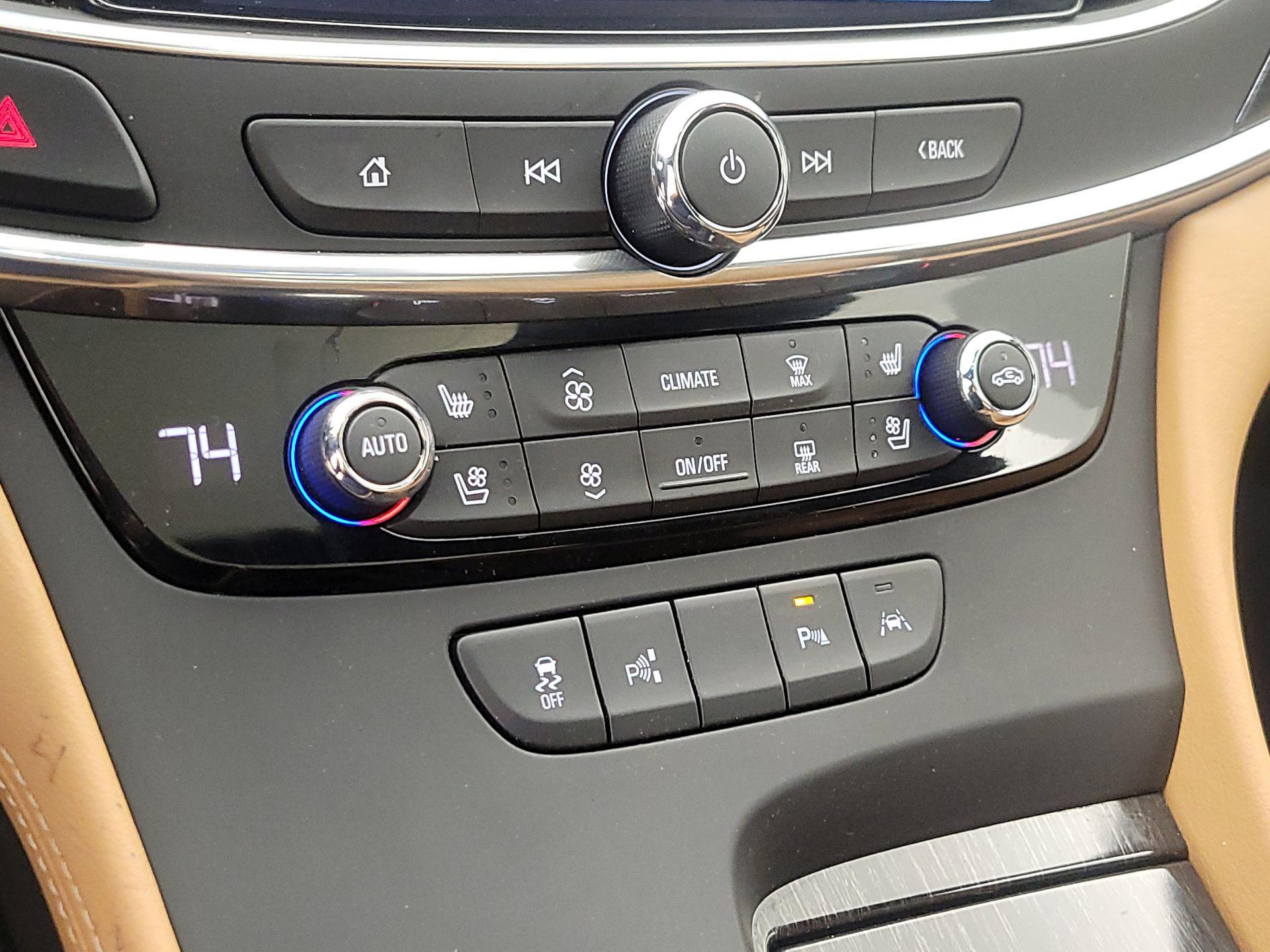 Thumbnail: 2018 Buick LaCrosse - 16